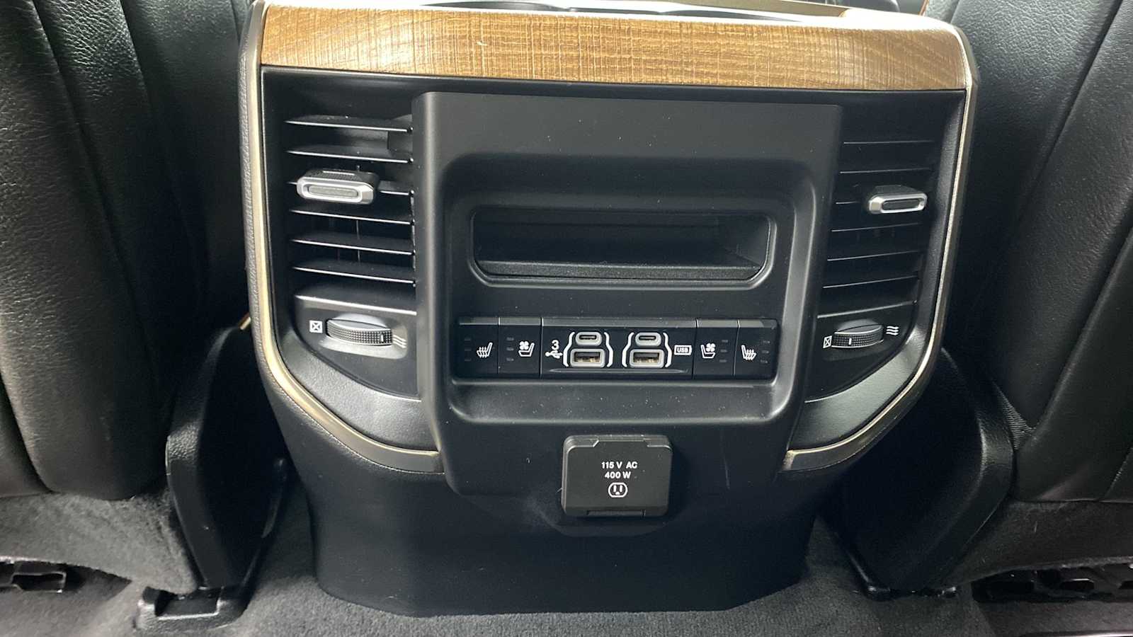 2019 Ram 1500 Longhorn 4x4 Crew Cab 64 Box 27