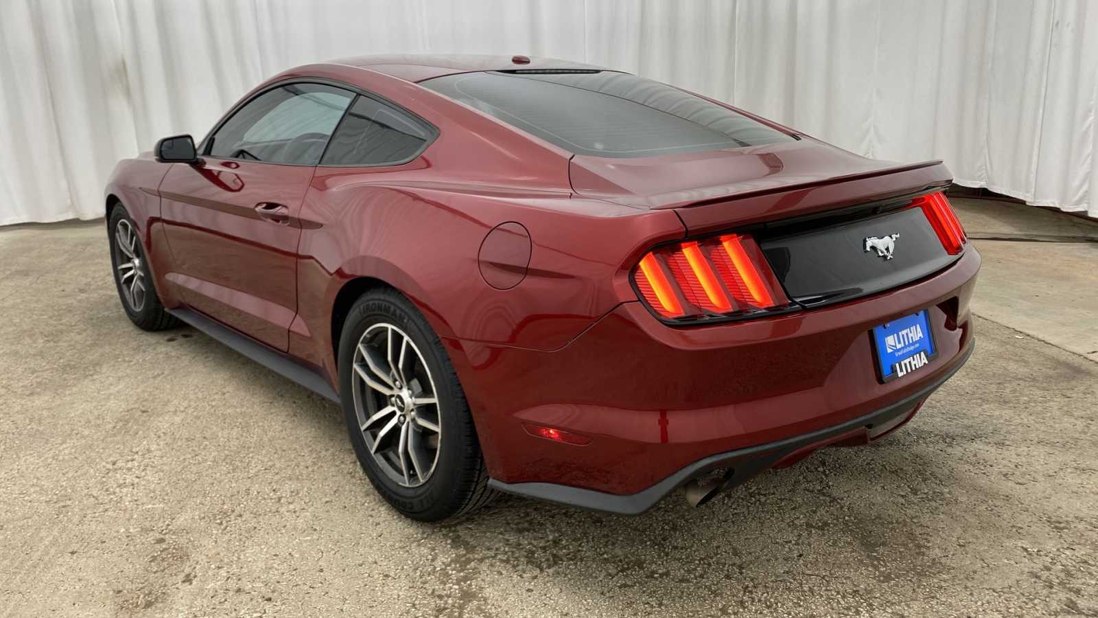 2017 Ford Mustang EcoBoost Premium 4