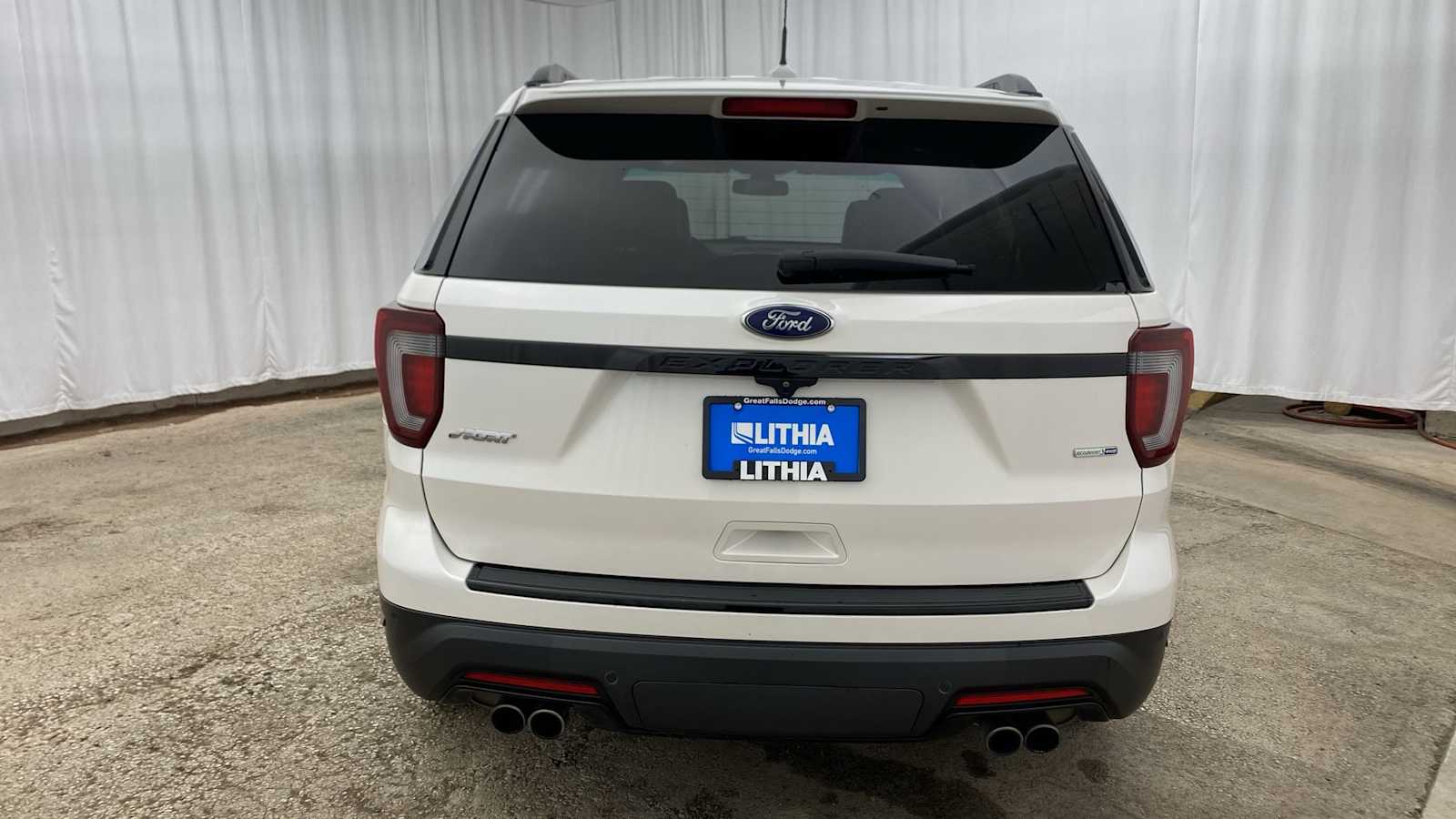 2018 Ford Explorer Sport 38