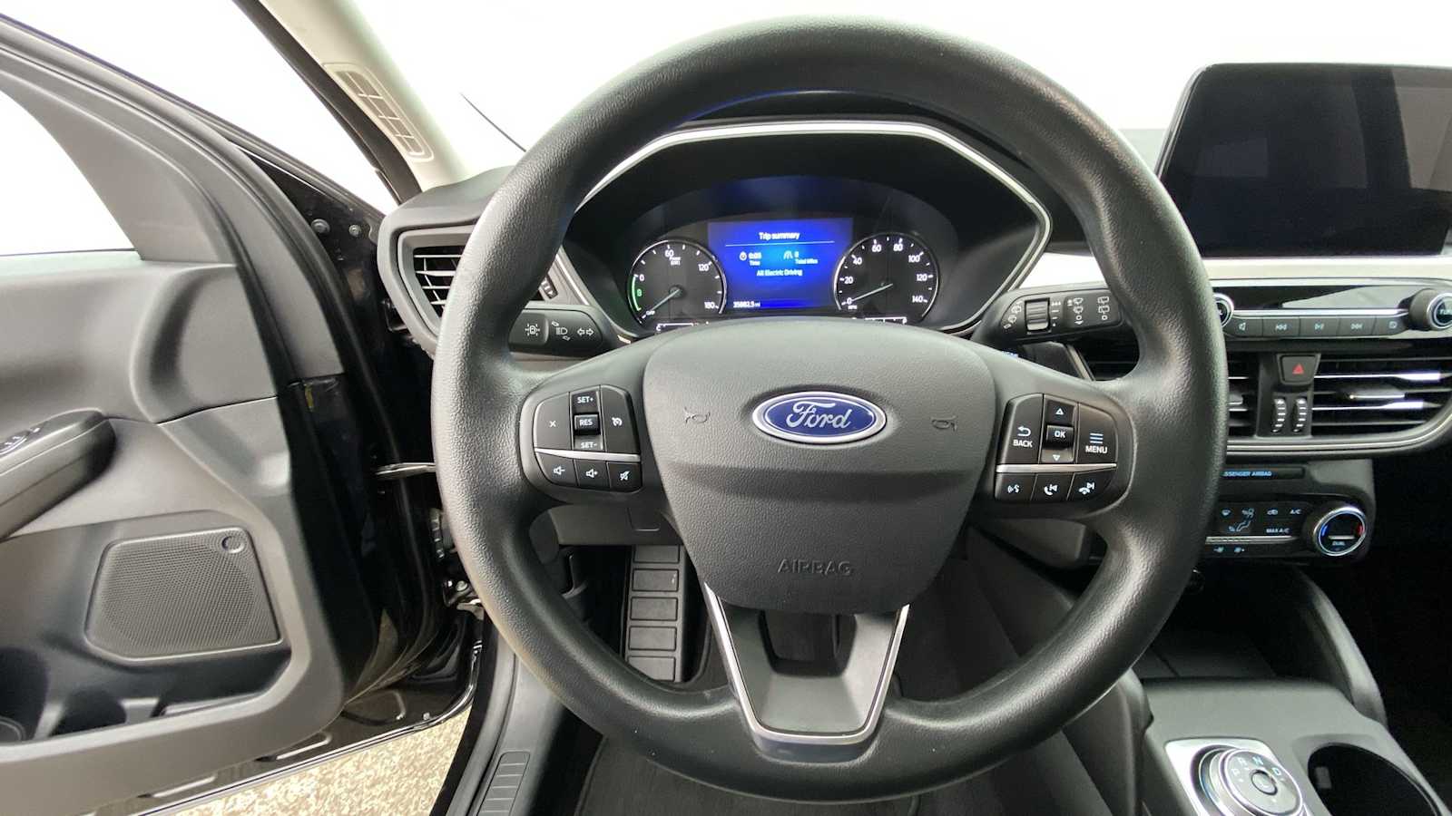 2021 Ford Escape SE Hybrid 11