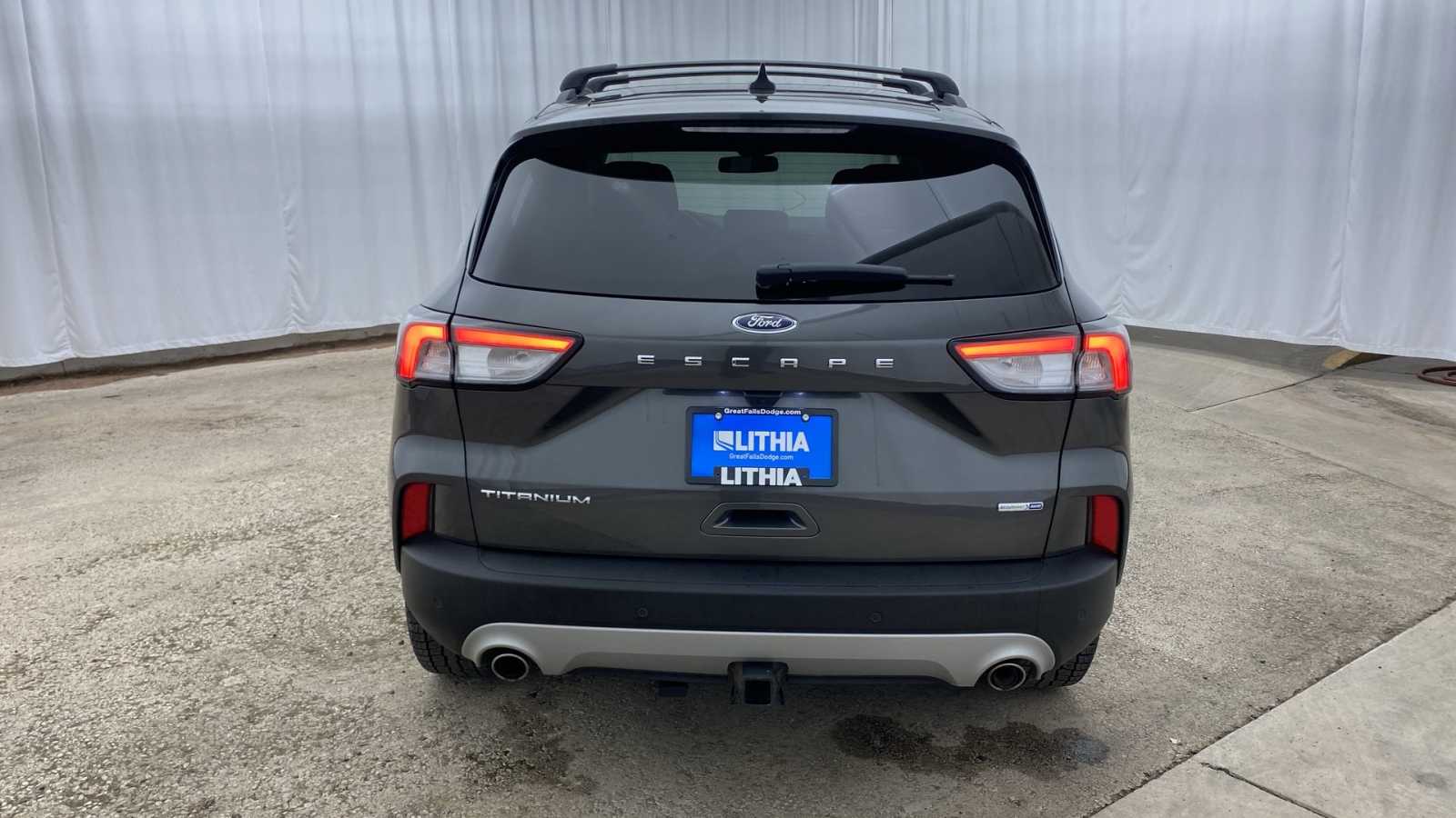 2020 Ford Escape Titanium 35