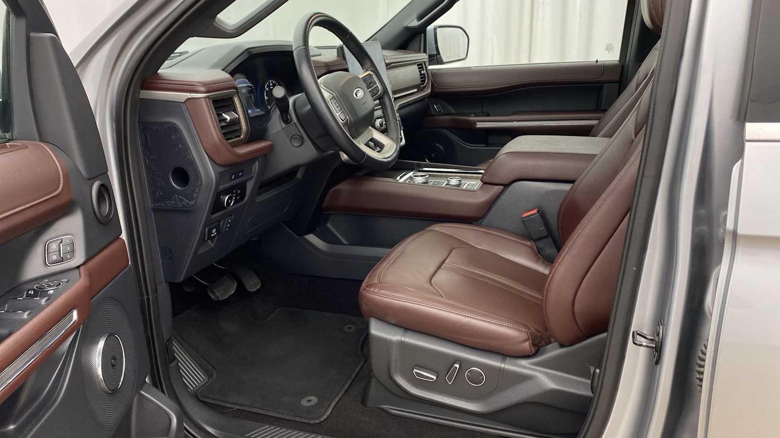 2023 Ford Expedition Limited 2