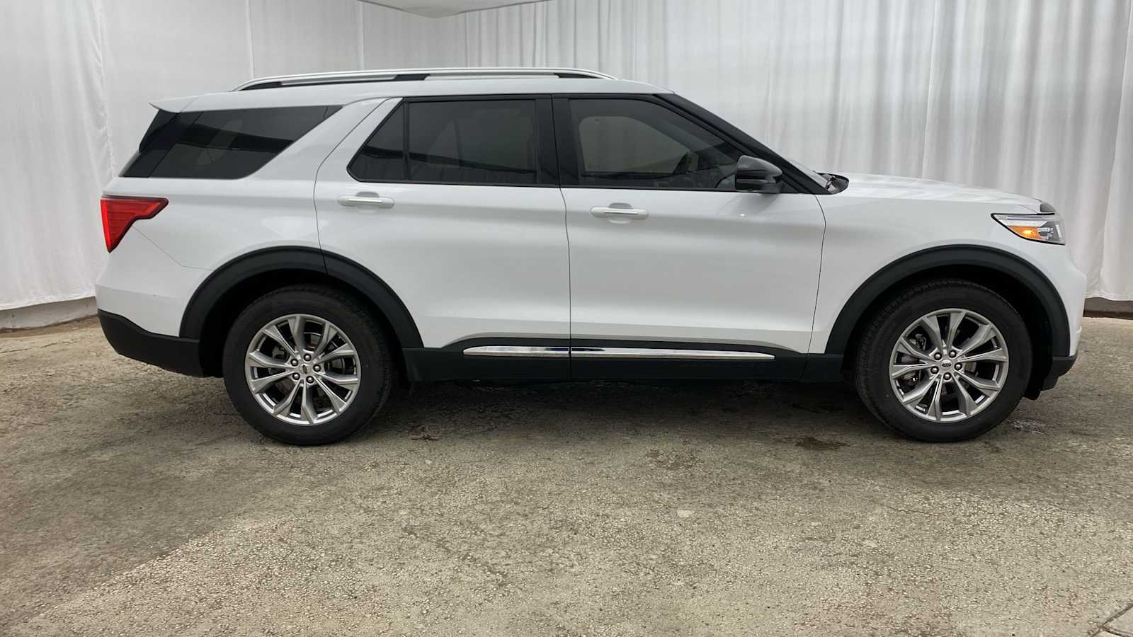 2021 Ford Explorer Limited 37