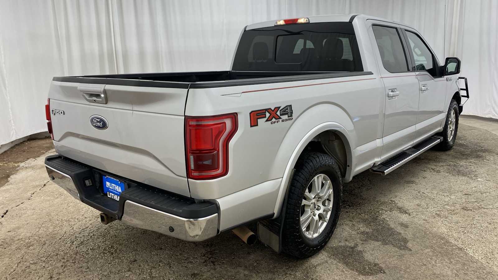 2016 Ford F-150 Lariat 4WD SuperCrew 157 37