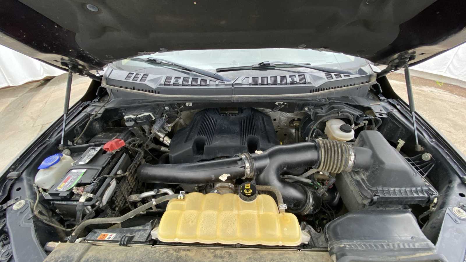 2018 Ford F-150 XLT 4WD SuperCrew 6.5 Box 28