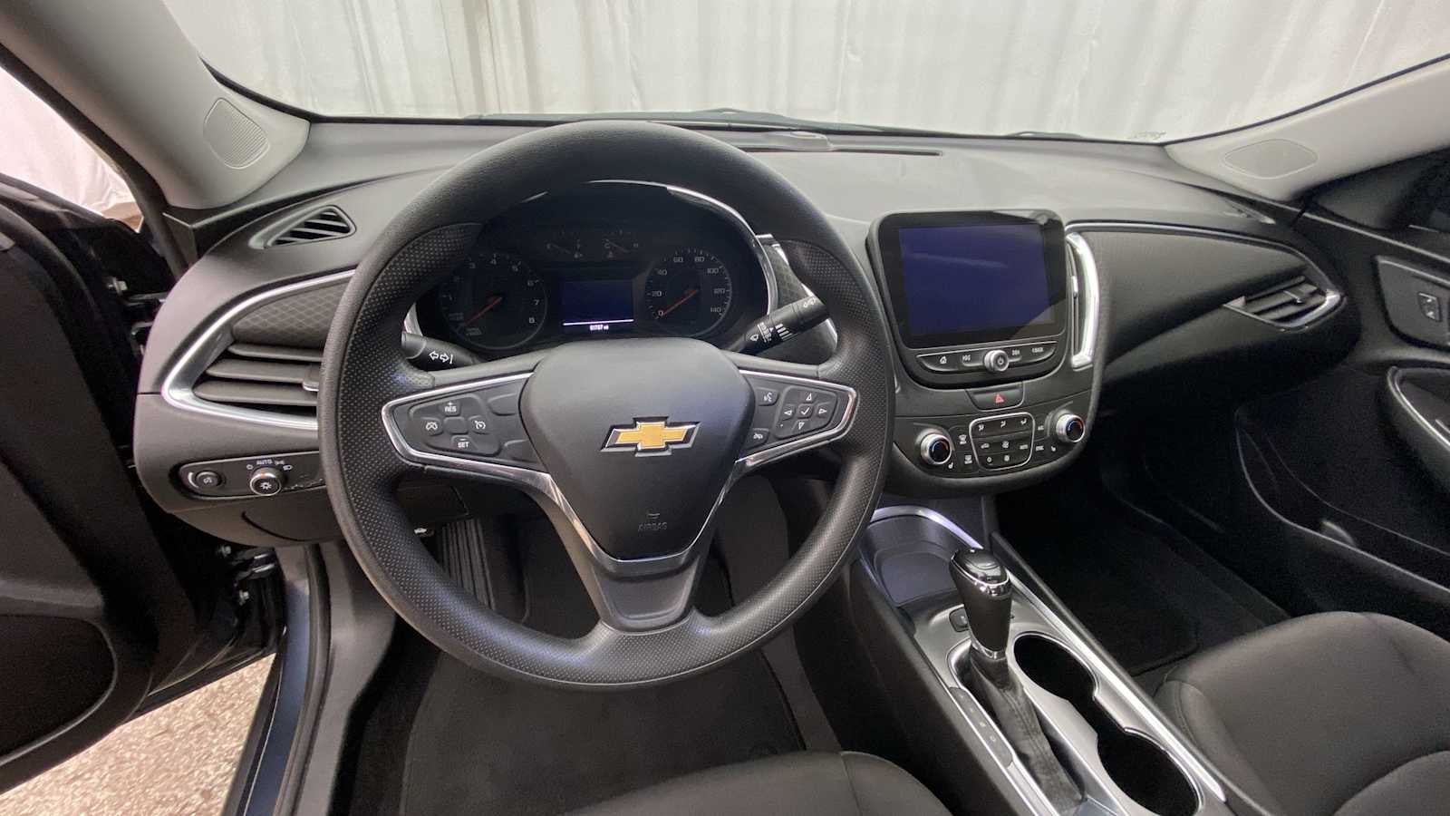 2019 Chevrolet Malibu LT 3