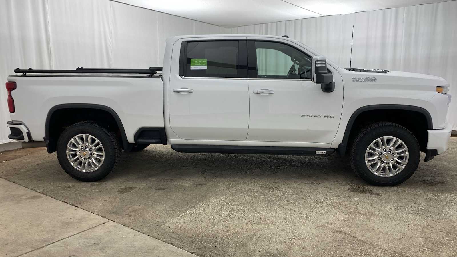 2021 Chevrolet Silverado 2500HD High Country 4WD Crew Cab 159 35