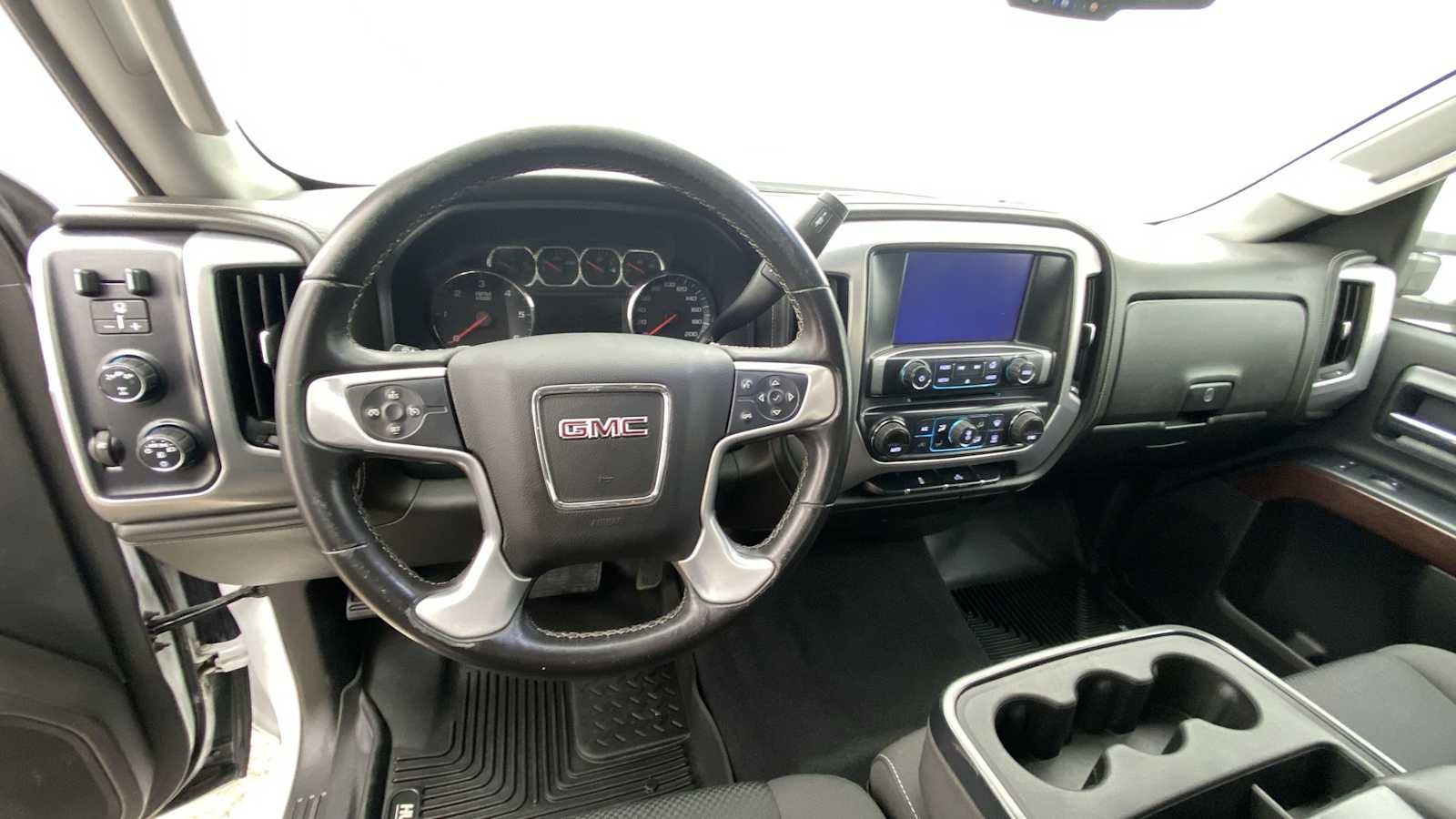 2017 GMC Sierra 2500HD SLE 3