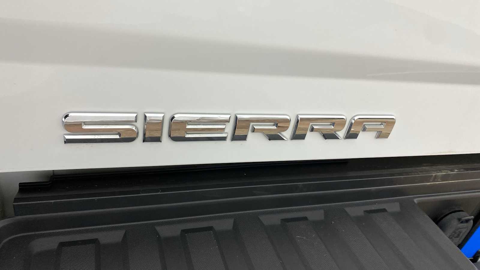 2017 GMC Sierra 2500HD SLE 39