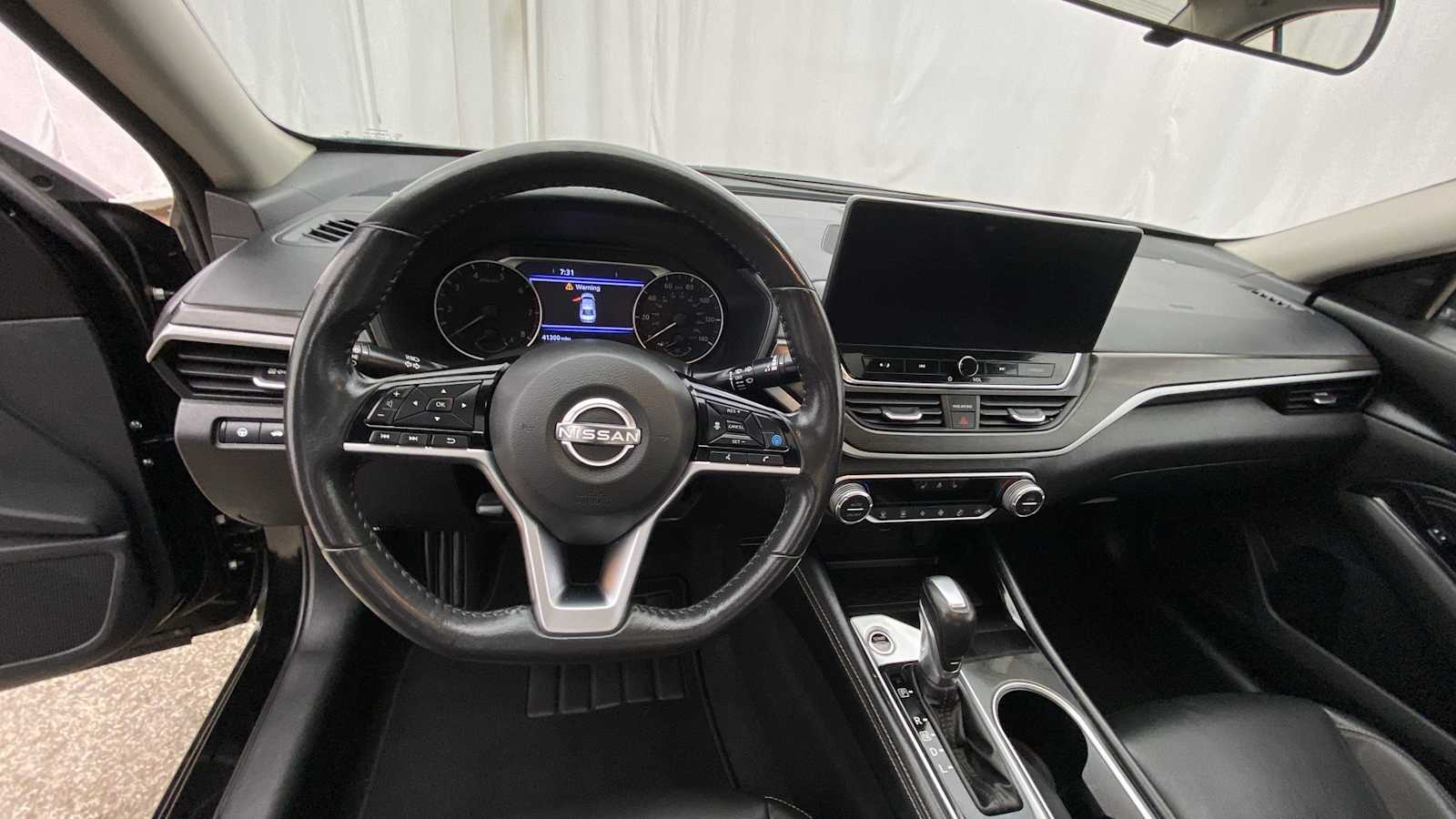 2023 Nissan Altima 2.5 SL 3