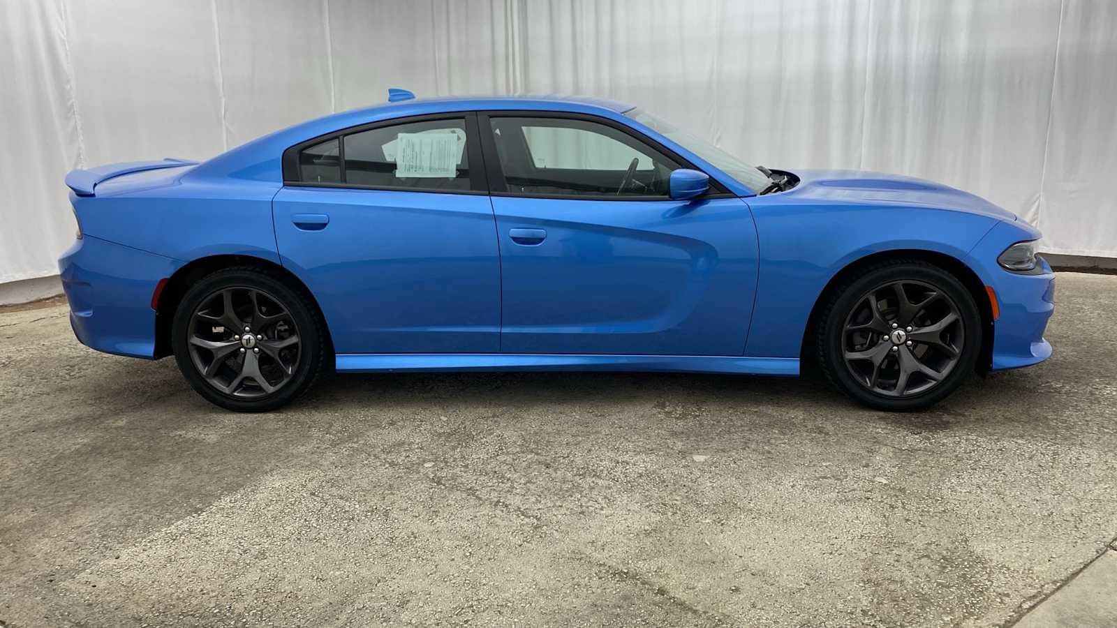 2019 Dodge Charger GT 31