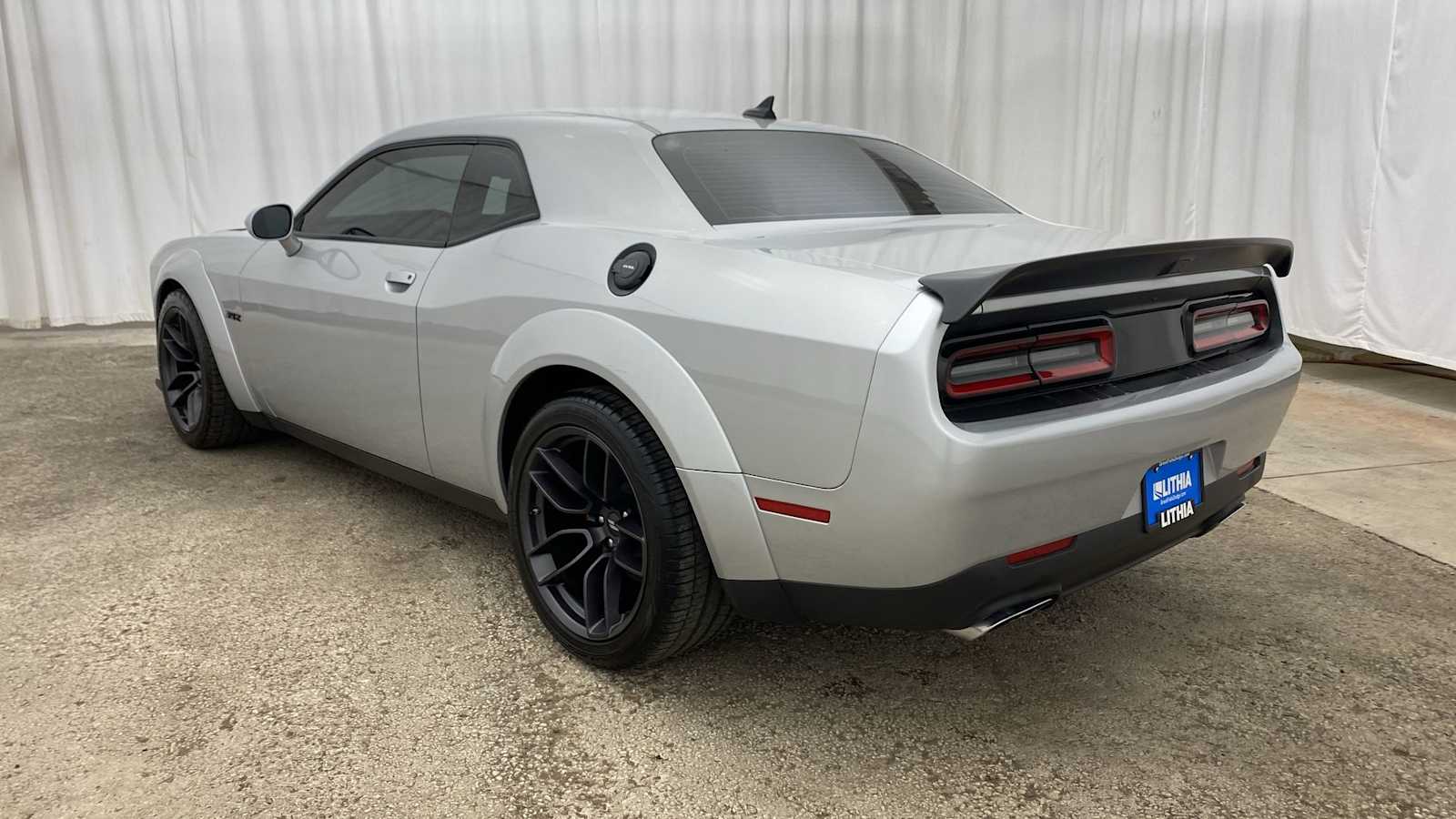 2019 Dodge Challenger R/T Scat Pack Widebody 30