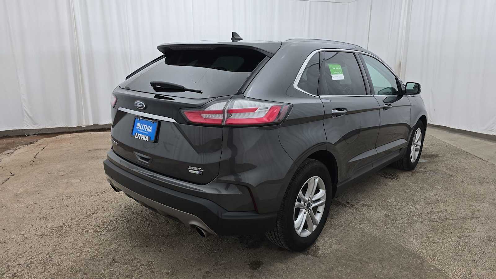 2020 Ford Edge SEL 35