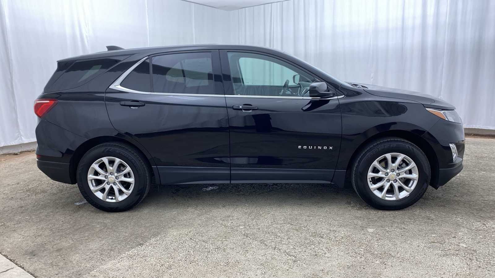 2020 Chevrolet Equinox LT 34