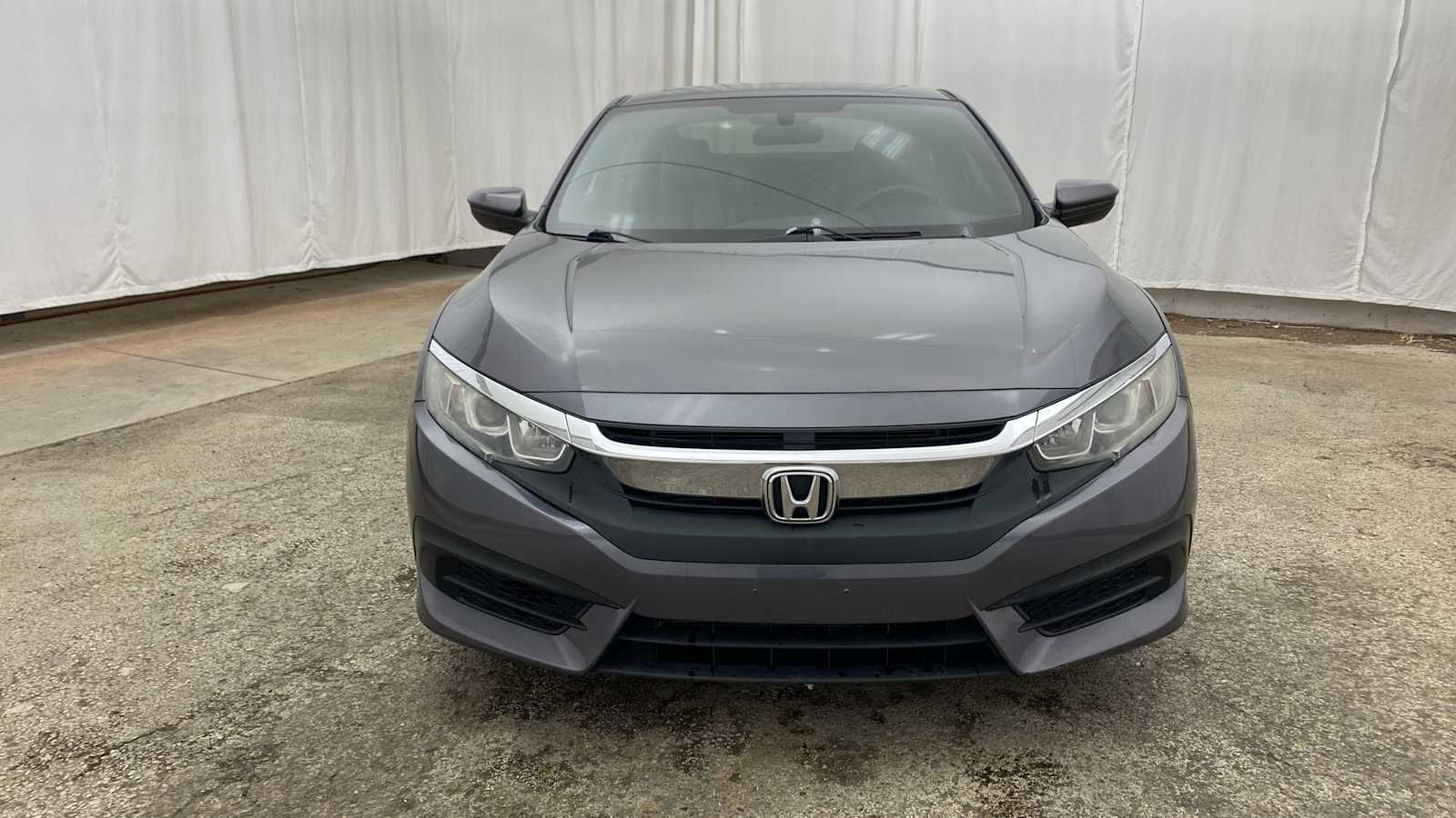 2016 Honda Civic LX-P 32