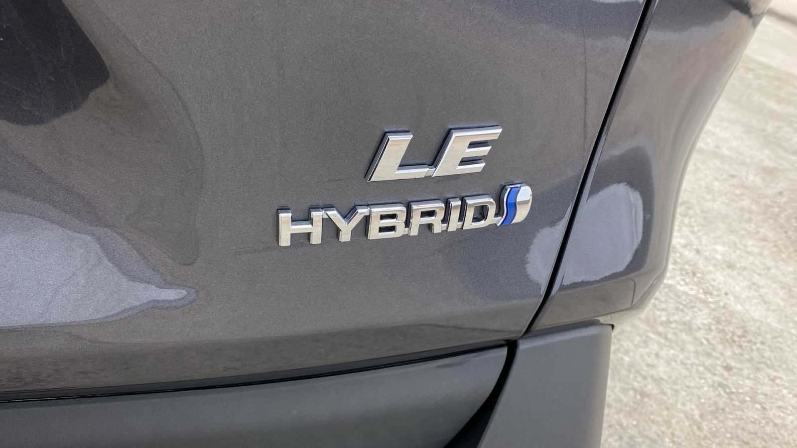 2020 Toyota RAV4 Hybrid LE 46