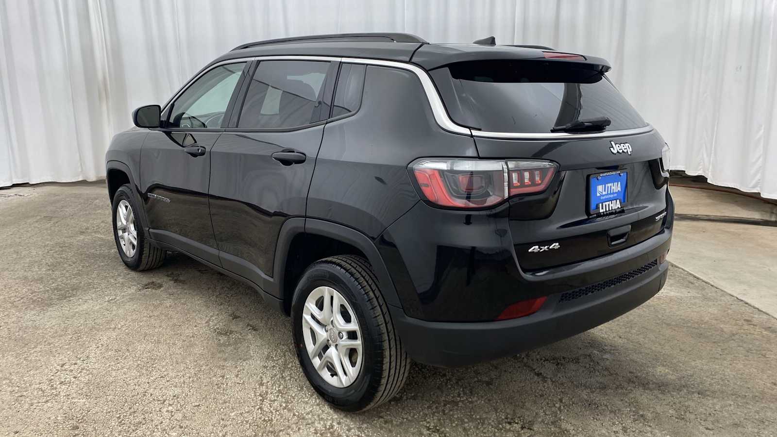 2021 Jeep Compass Sport 30