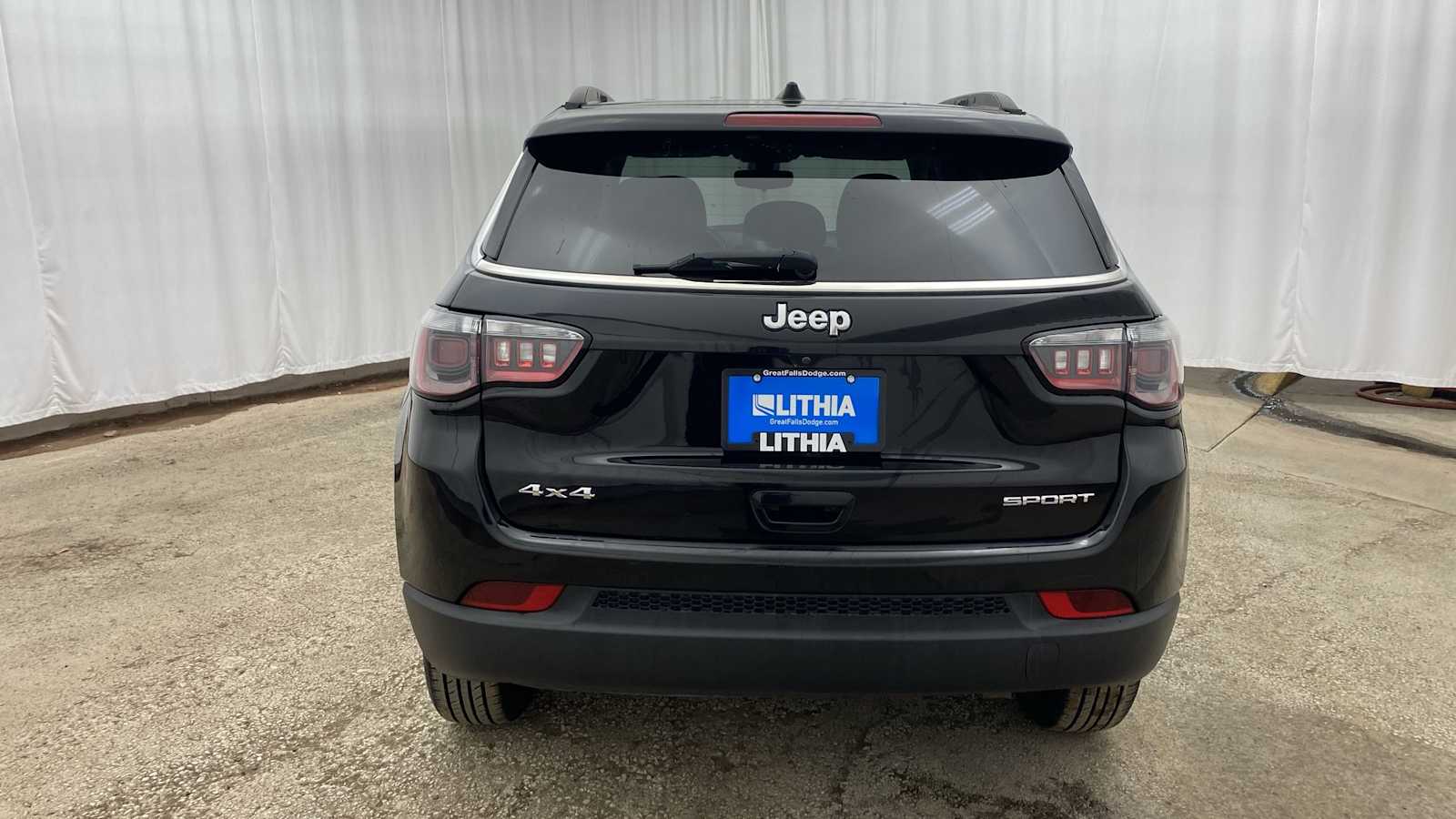 2021 Jeep Compass Sport 31