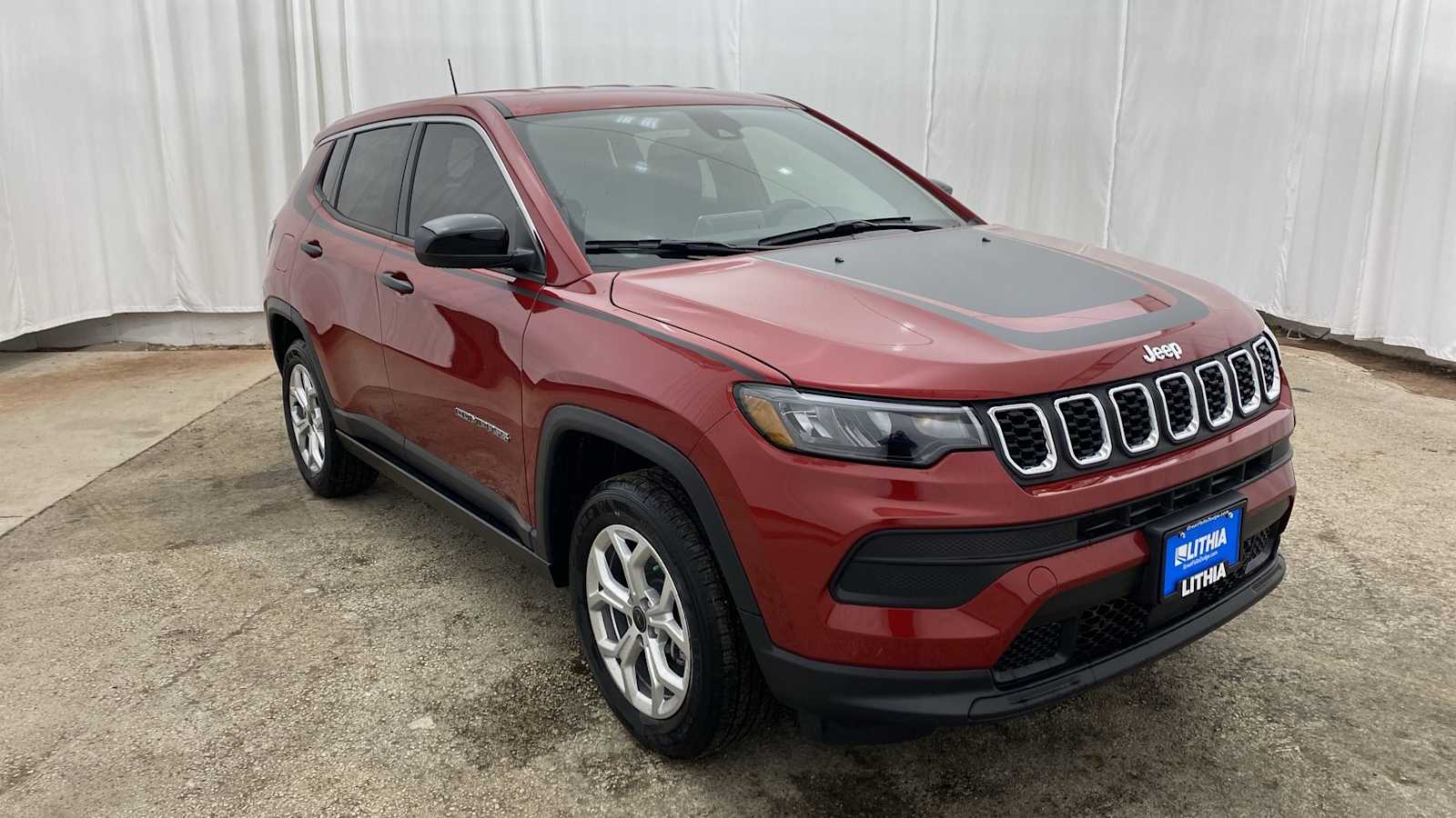 2025 Jeep Compass Sport 33