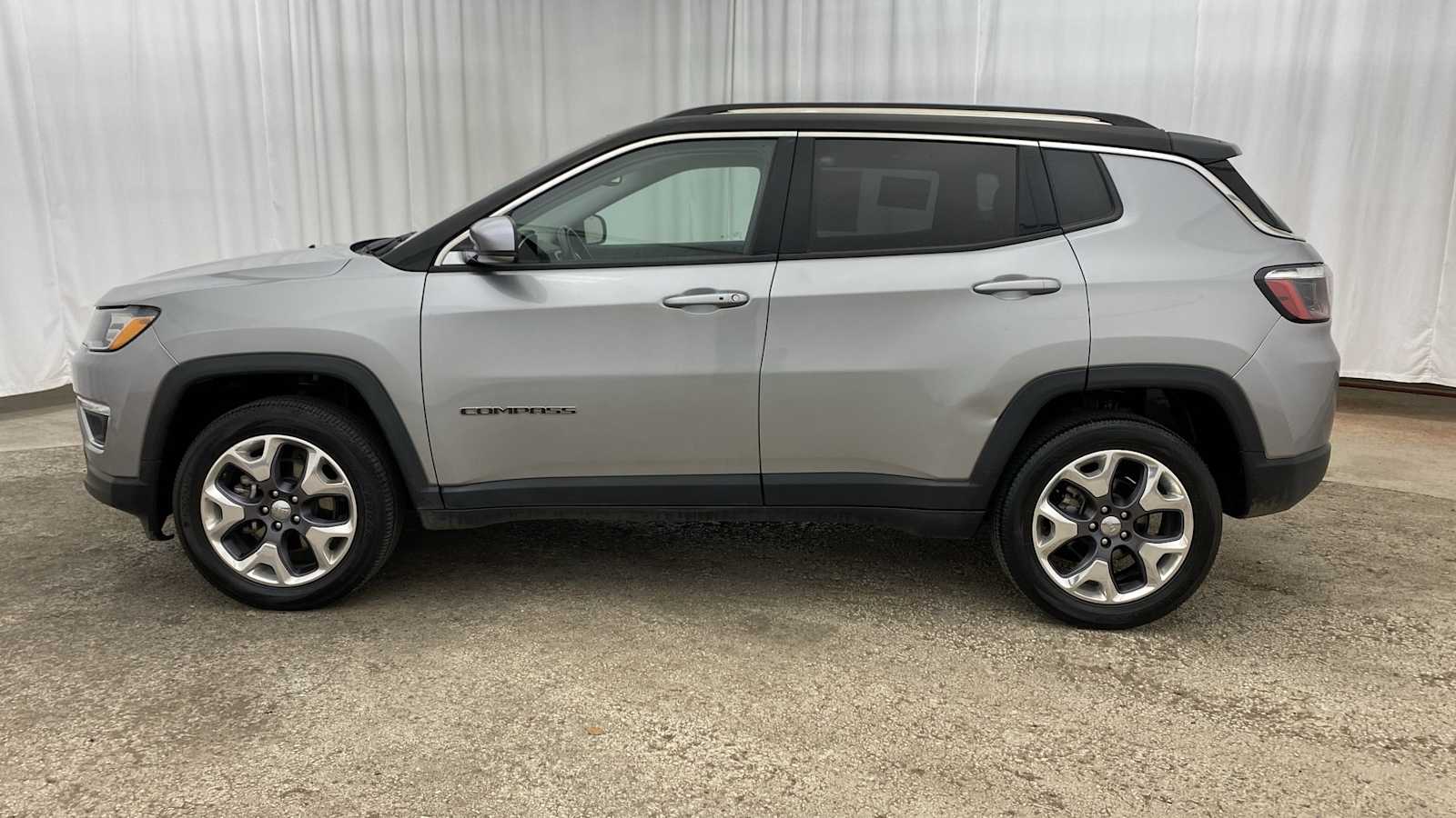 2021 Jeep Compass Limited 29