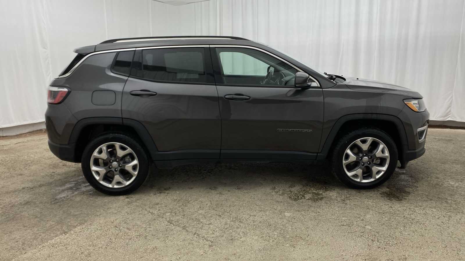 2019 Jeep Compass Limited 35