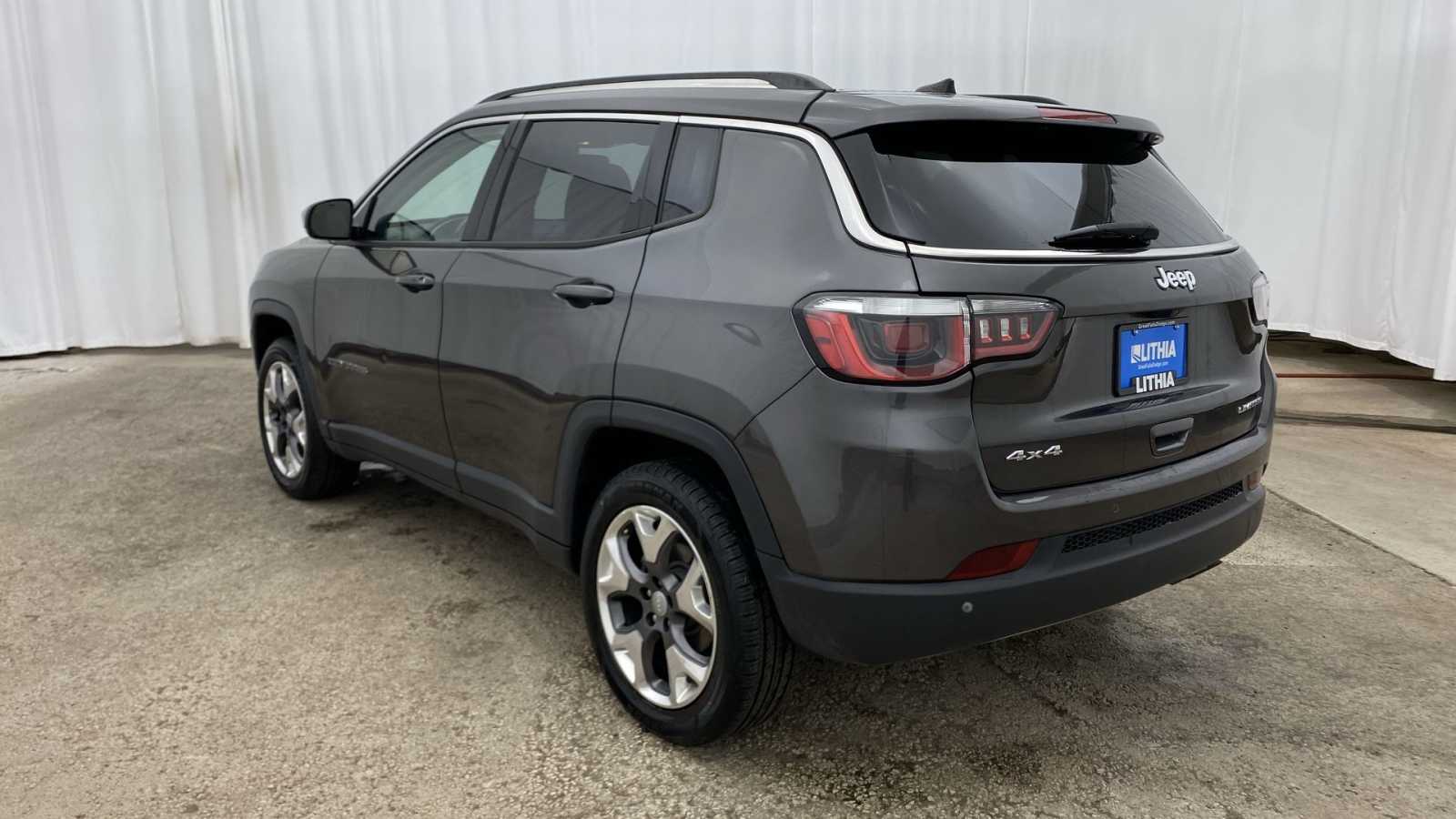 2019 Jeep Compass Limited 32