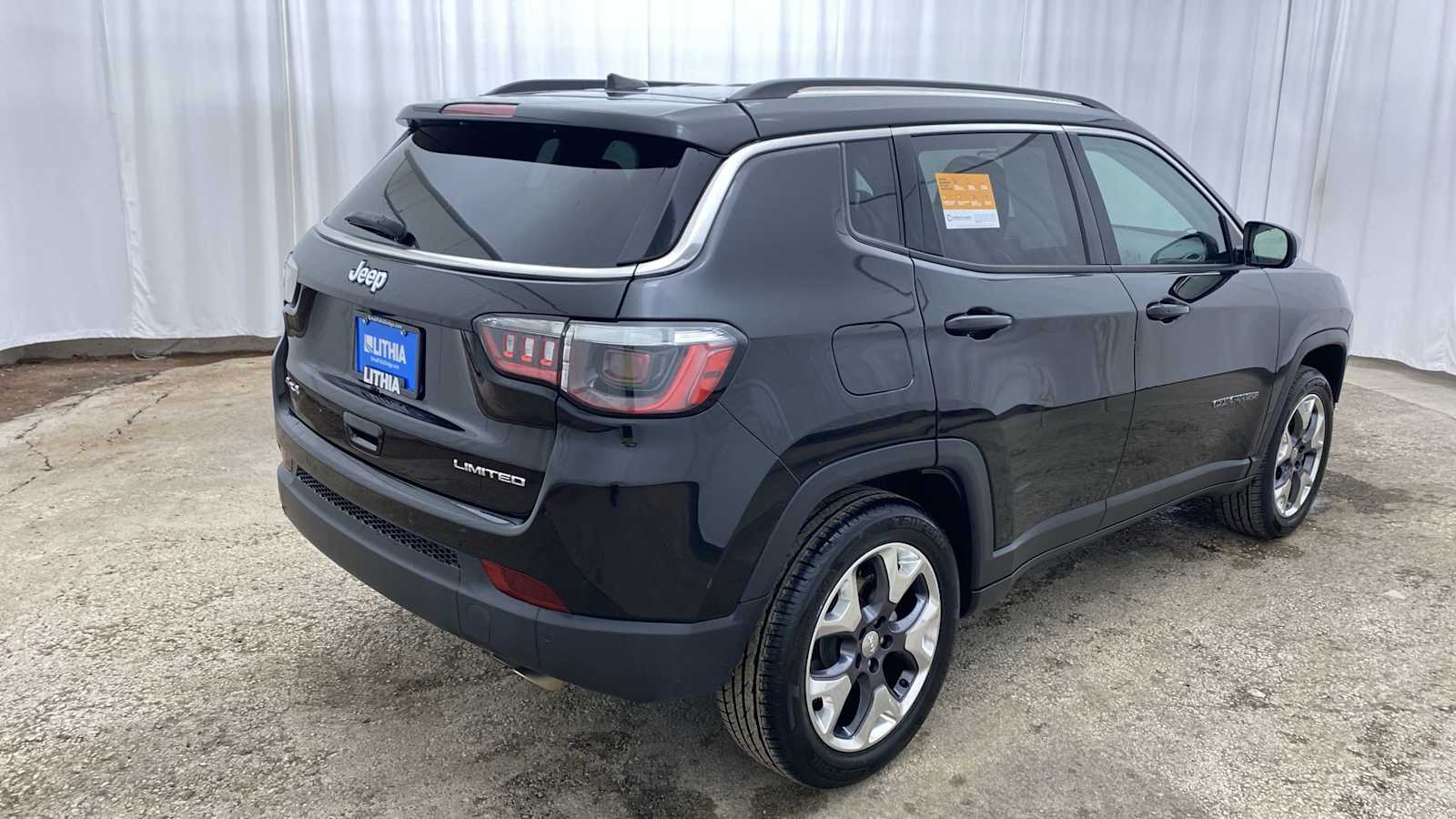 2021 Jeep Compass Limited 32