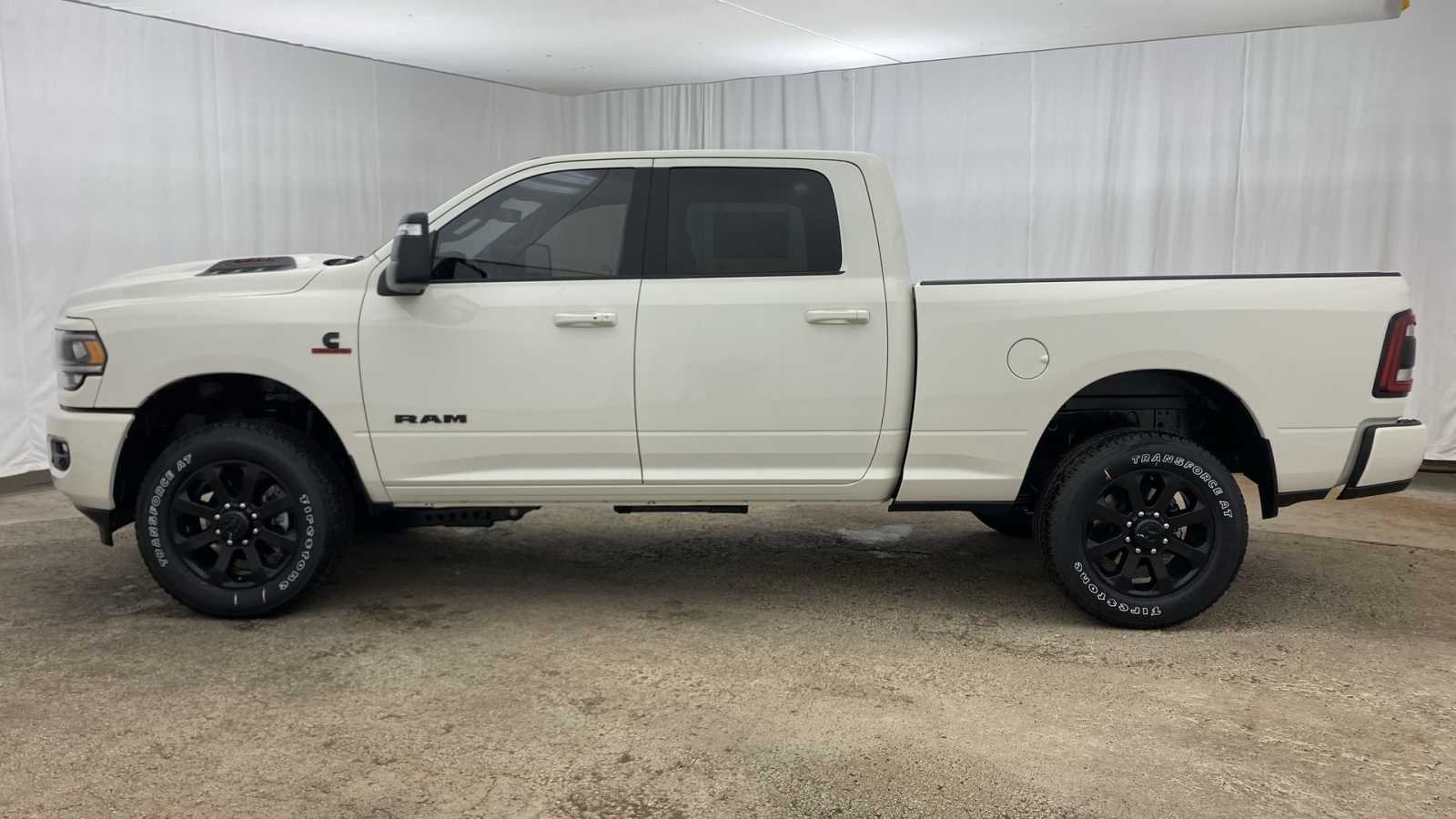 2024 Ram 3500 Laramie 4x4 Crew Cab 64 Box 33