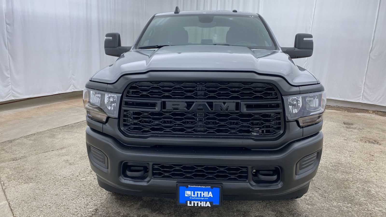 2024 Ram 3500 Tradesman 4x4 Crew Cab 8 Box 36