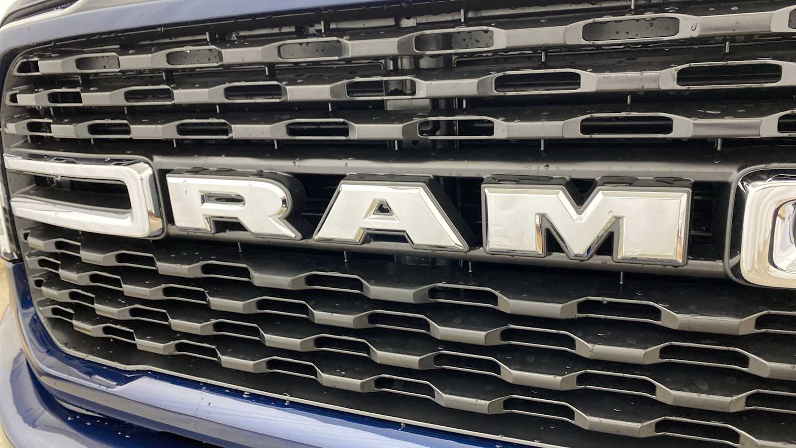 2024 Ram 3500 Big Horn 4x4 Crew Cab 8 Box 39