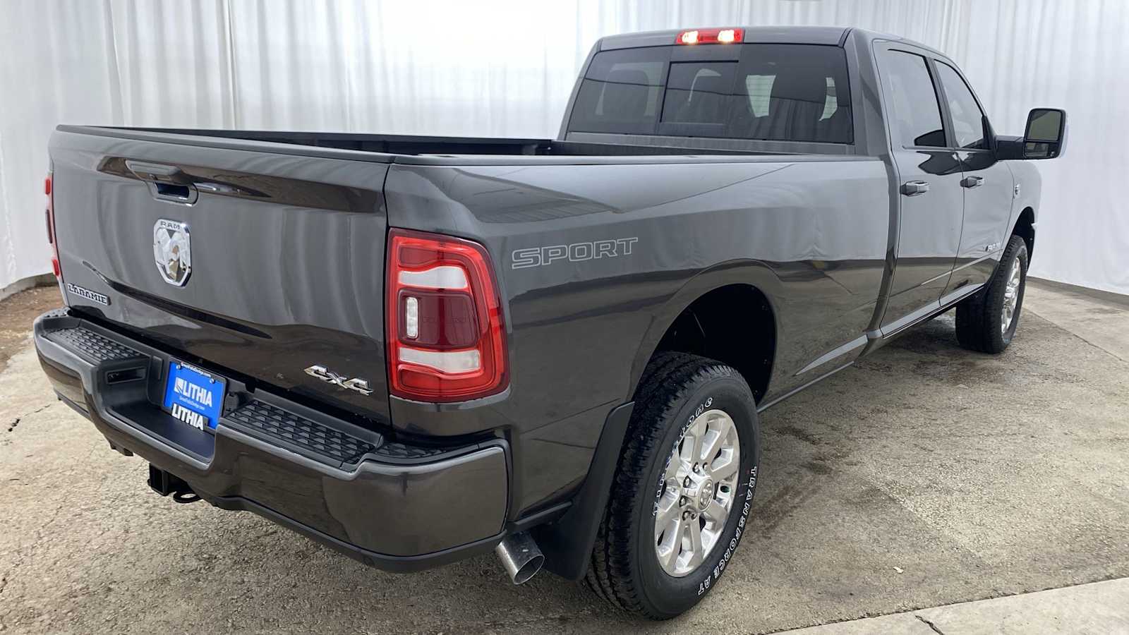 2024 Ram 3500 Laramie 4x4 Crew Cab 8 Box 34