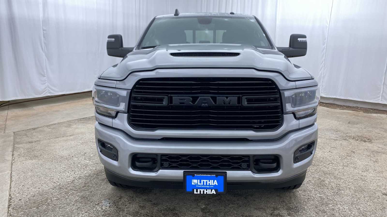 2024 Ram 3500 Laramie 4x4 Crew Cab 8 Box 38