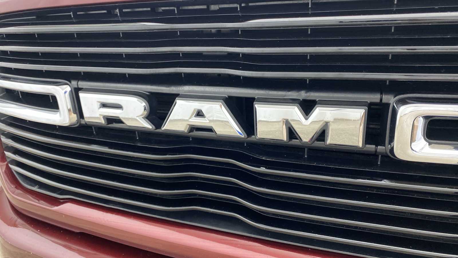 2021 Ram 3500 Big Horn 4x4 Crew Cab 8 Box 40