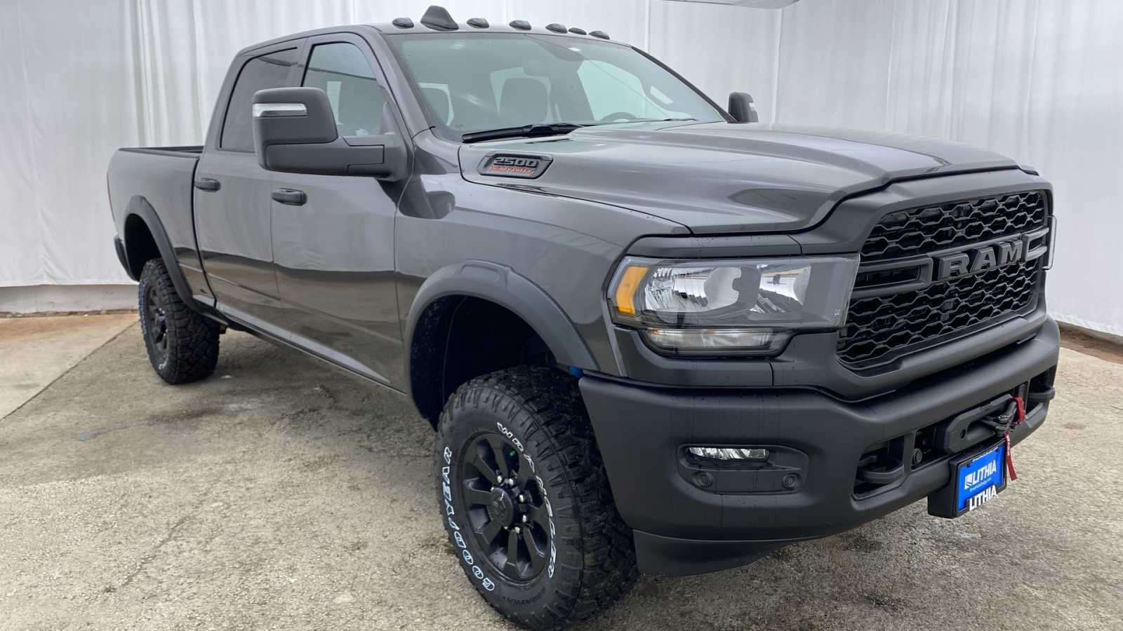 2024 Ram 2500 Tradesman 4x4 Crew Cab 64 Box 32