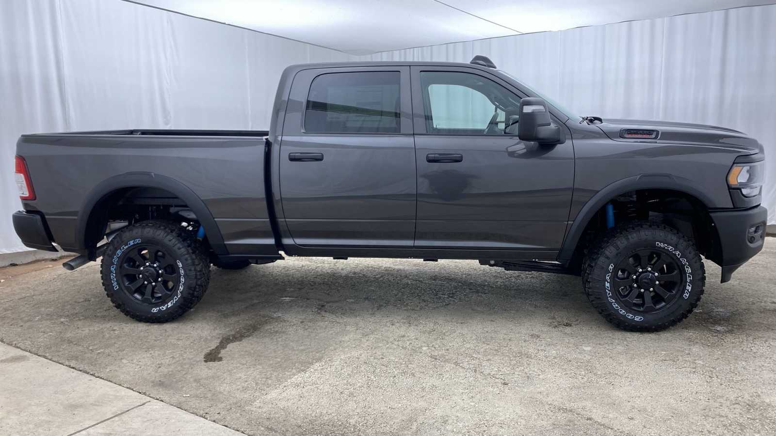 2024 Ram 2500 Tradesman 4x4 Crew Cab 64 Box 31