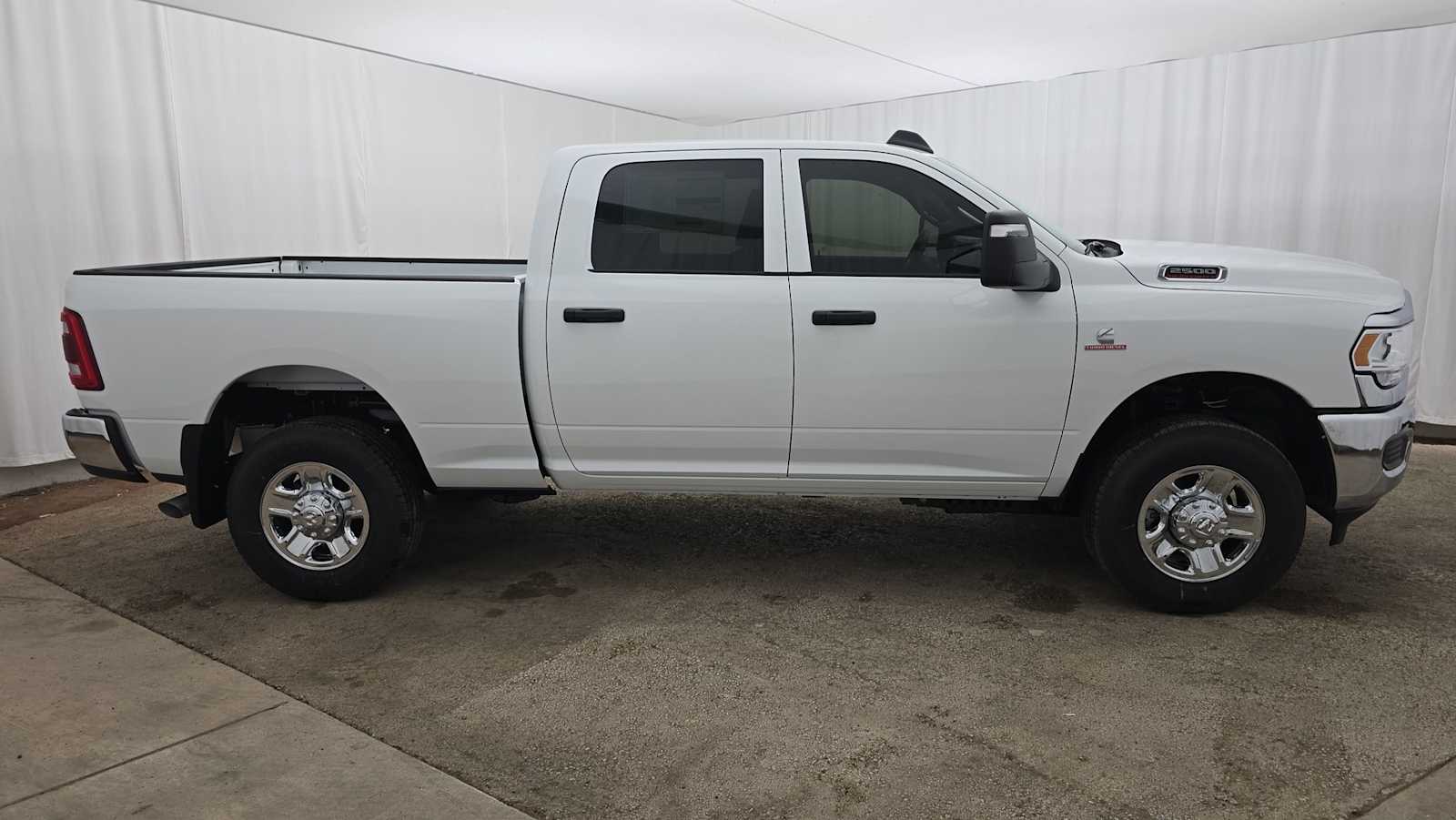 2024 Ram 2500 Tradesman 4x4 Crew Cab 64 Box 31