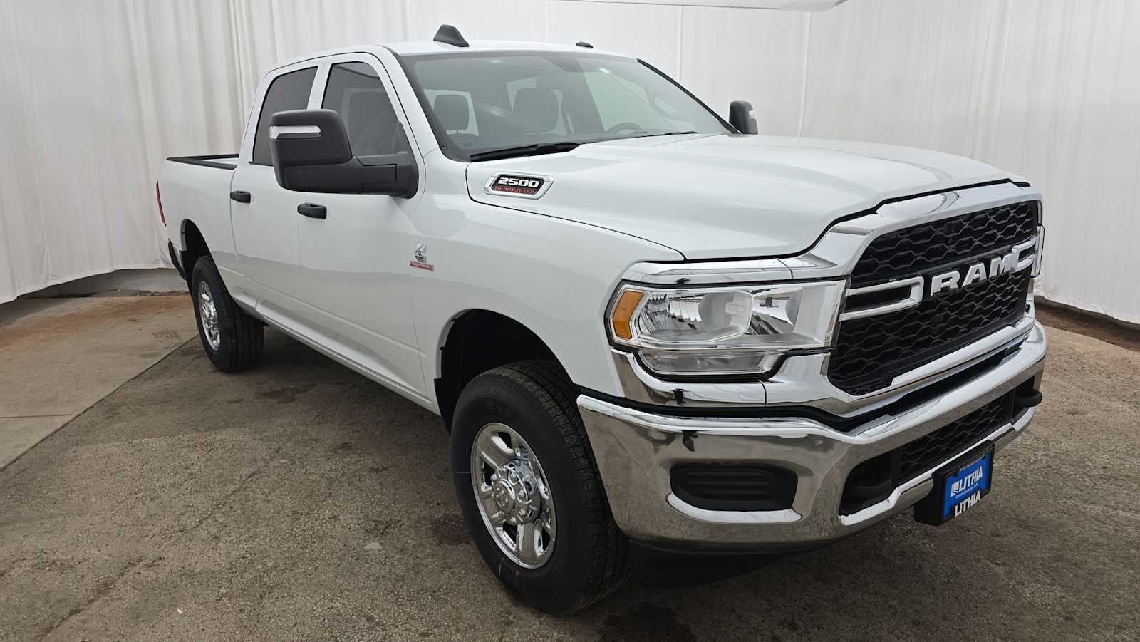 2024 Ram 2500 Tradesman 4x4 Crew Cab 64 Box 32