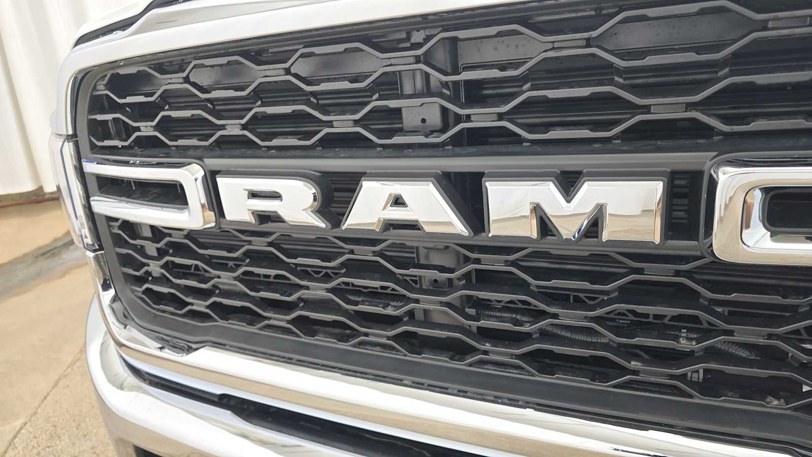 2024 Ram 2500 Tradesman 4x4 Crew Cab 64 Box 34