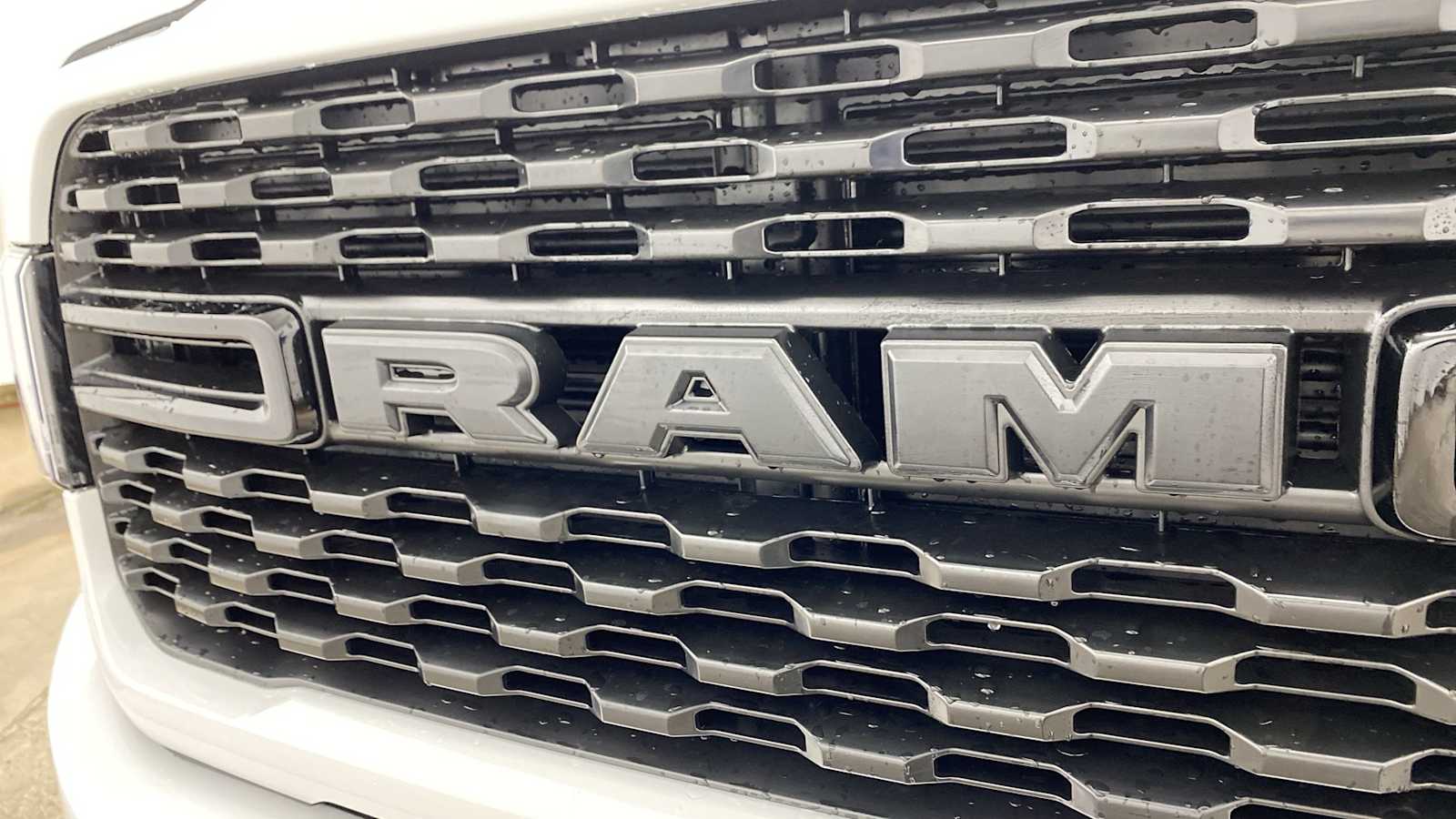 2024 Ram 2500 Big Horn 4x4 Crew Cab 64 Box 38