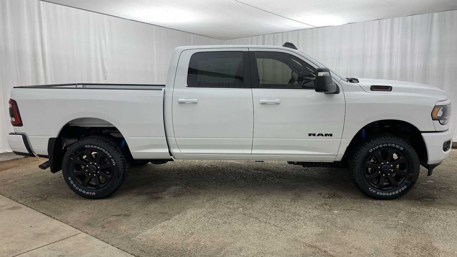 2024 Ram 2500 Big Horn 4x4 Crew Cab 64 Box 34