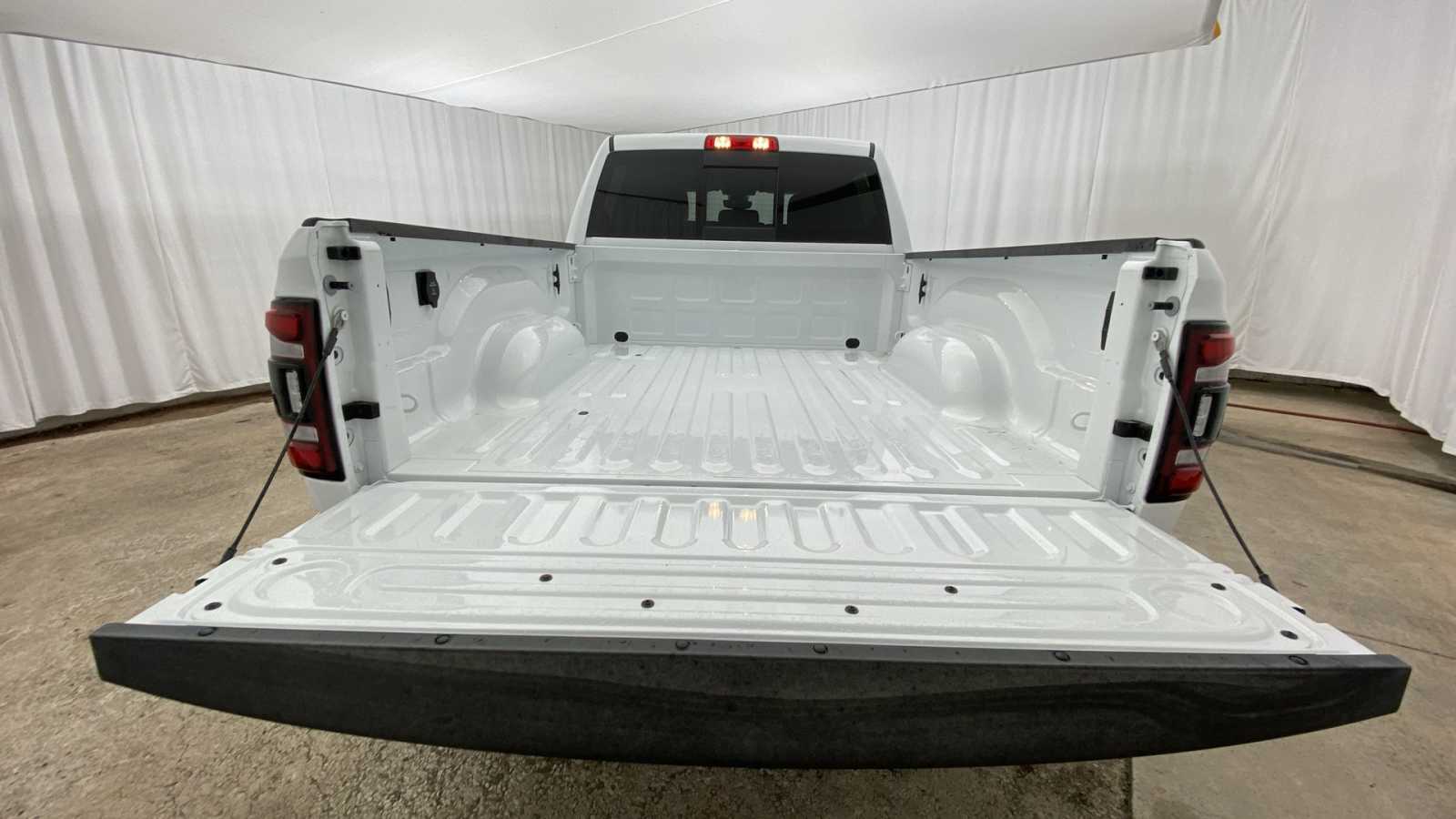 2024 Ram 2500 Big Horn 4x4 Crew Cab 64 Box 30