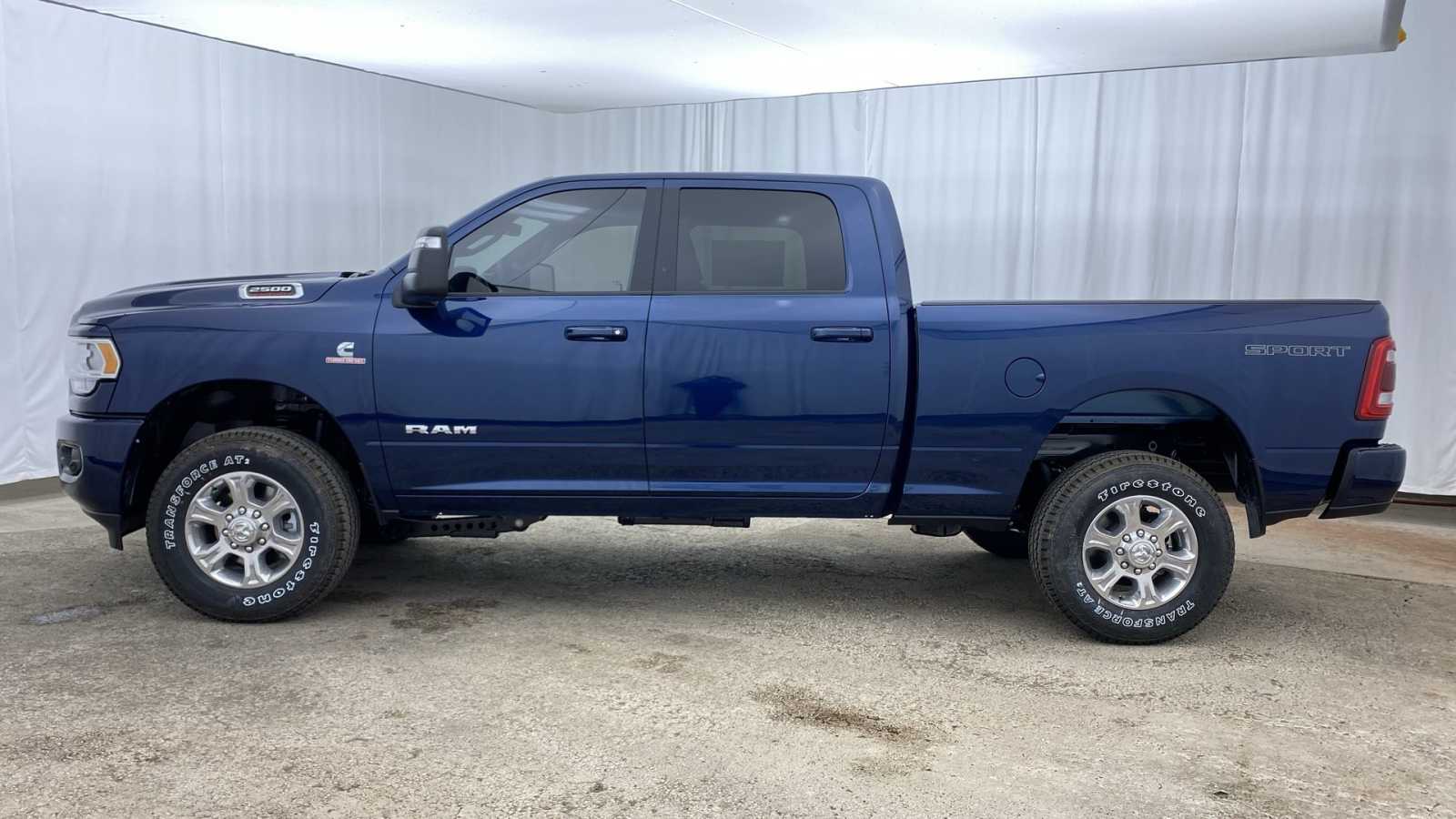 2024 Ram 2500 Big Horn 4x4 Crew Cab 64 Box 31