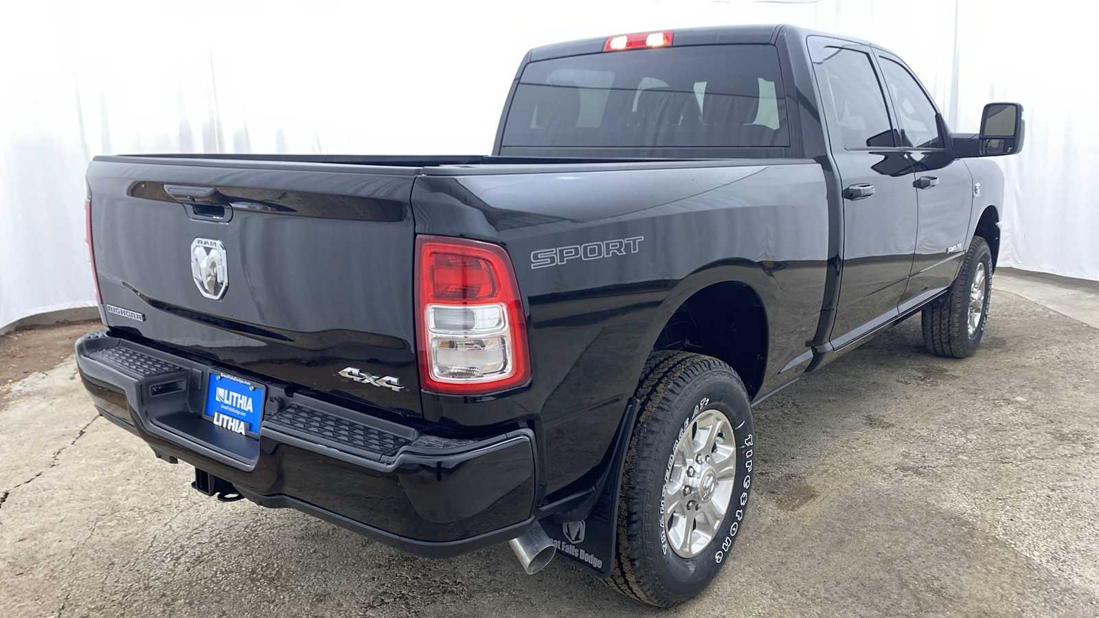 2024 Ram 2500 Big Horn 4x4 Crew Cab 64 Box 34