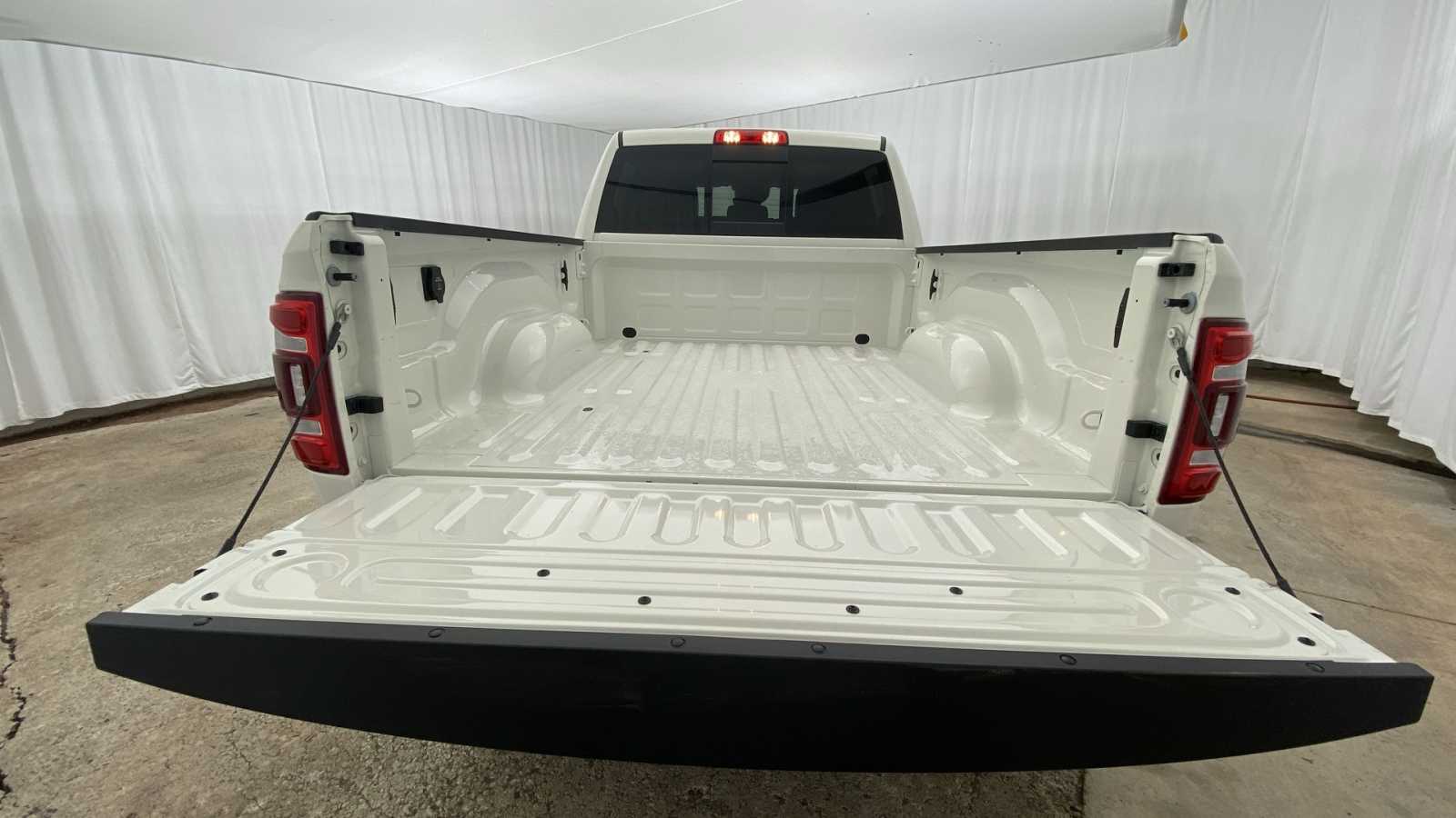 2024 Ram 2500 Laramie 4x4 Crew Cab 64 Box 30