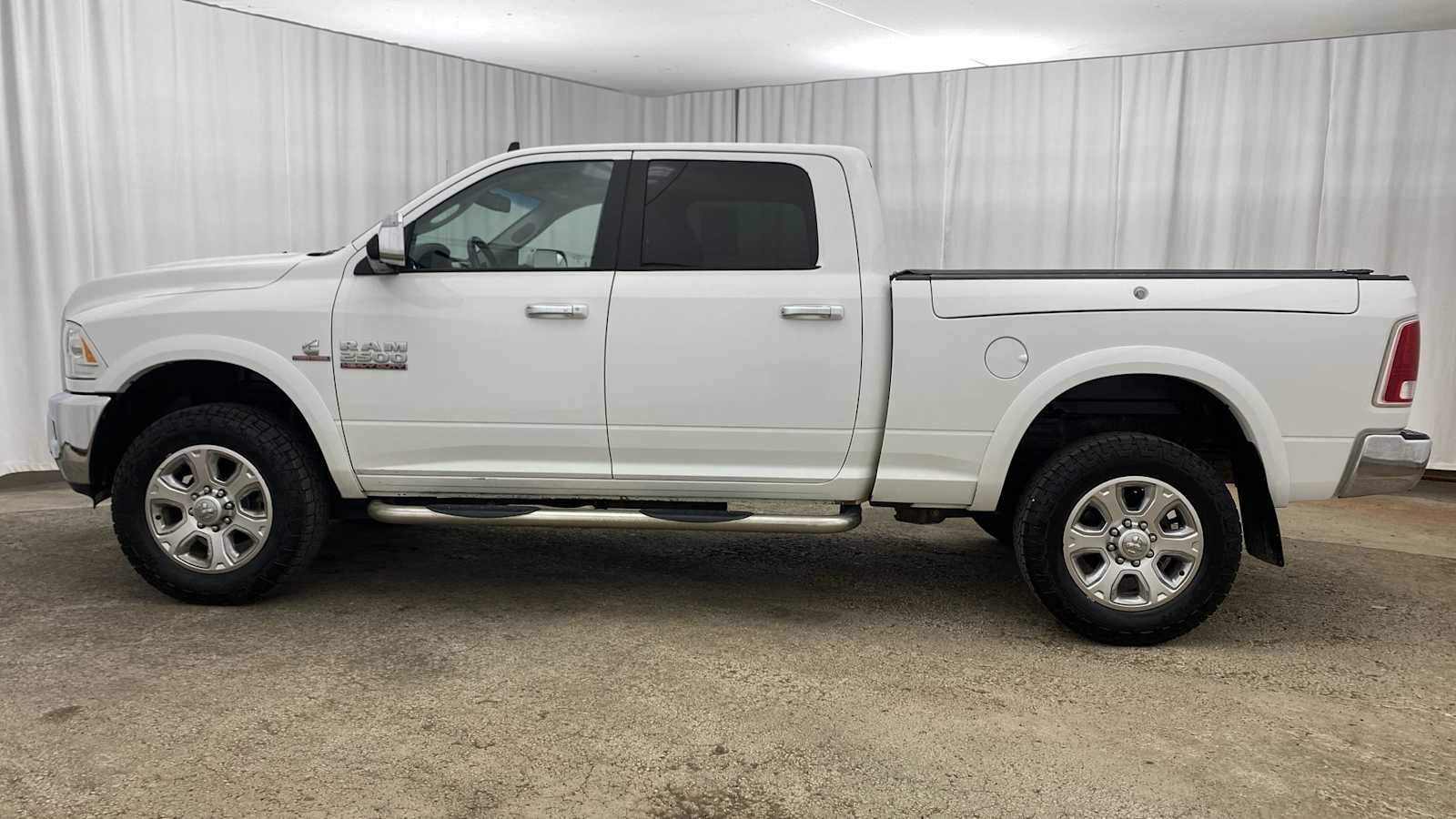 2014 Ram 2500 Laramie 4WD Crew Cab 149 32