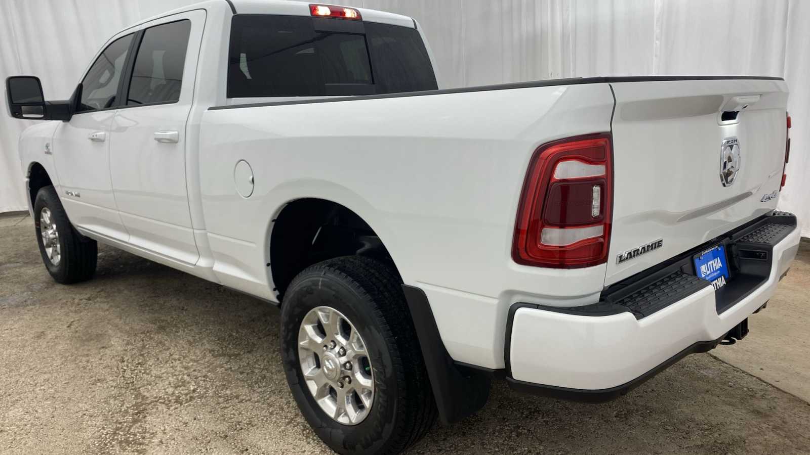 2024 Ram 2500 Laramie 4x4 Crew Cab 64 Box 33