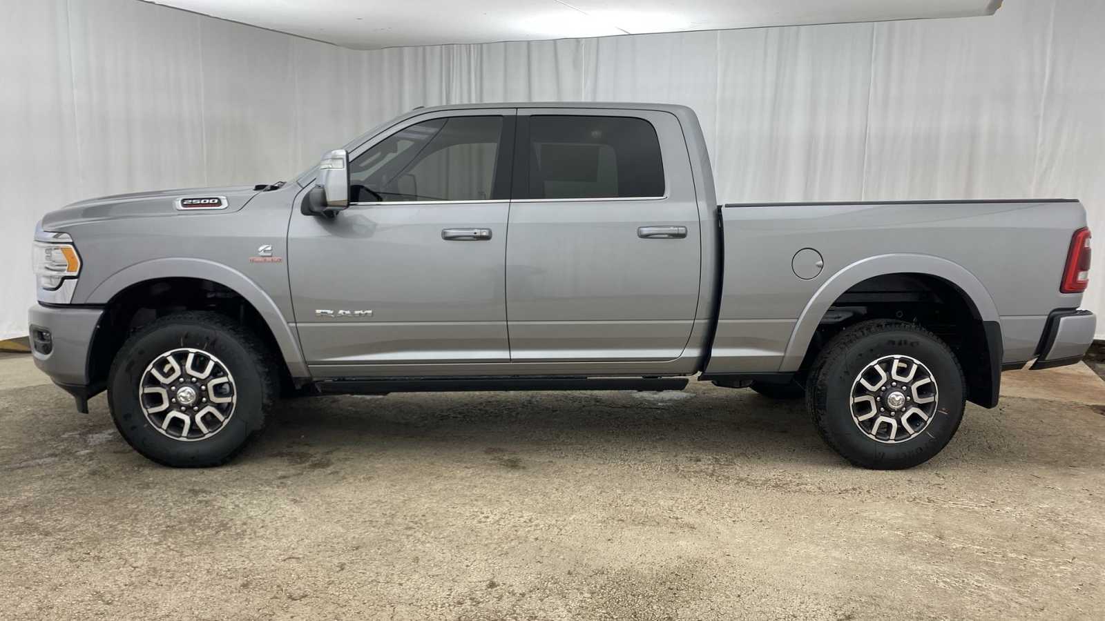 2024 Ram 2500 Longhorn 4x4 Crew Cab 64 Box 33