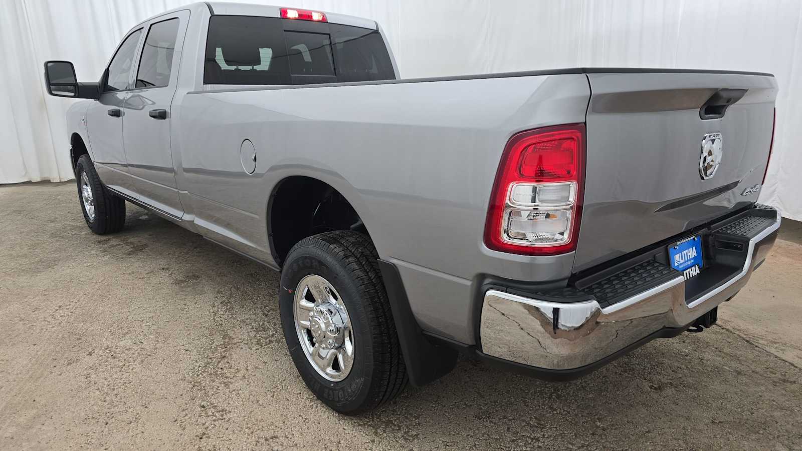 2024 Ram 2500 Tradesman 4x4 Crew Cab 8 Box 29