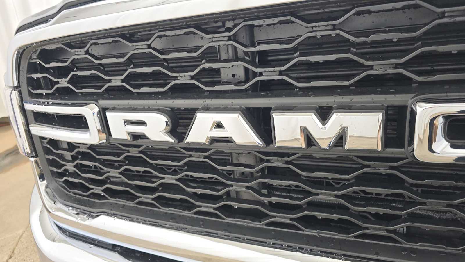 2024 Ram 2500 Tradesman 4x4 Crew Cab 8 Box 35