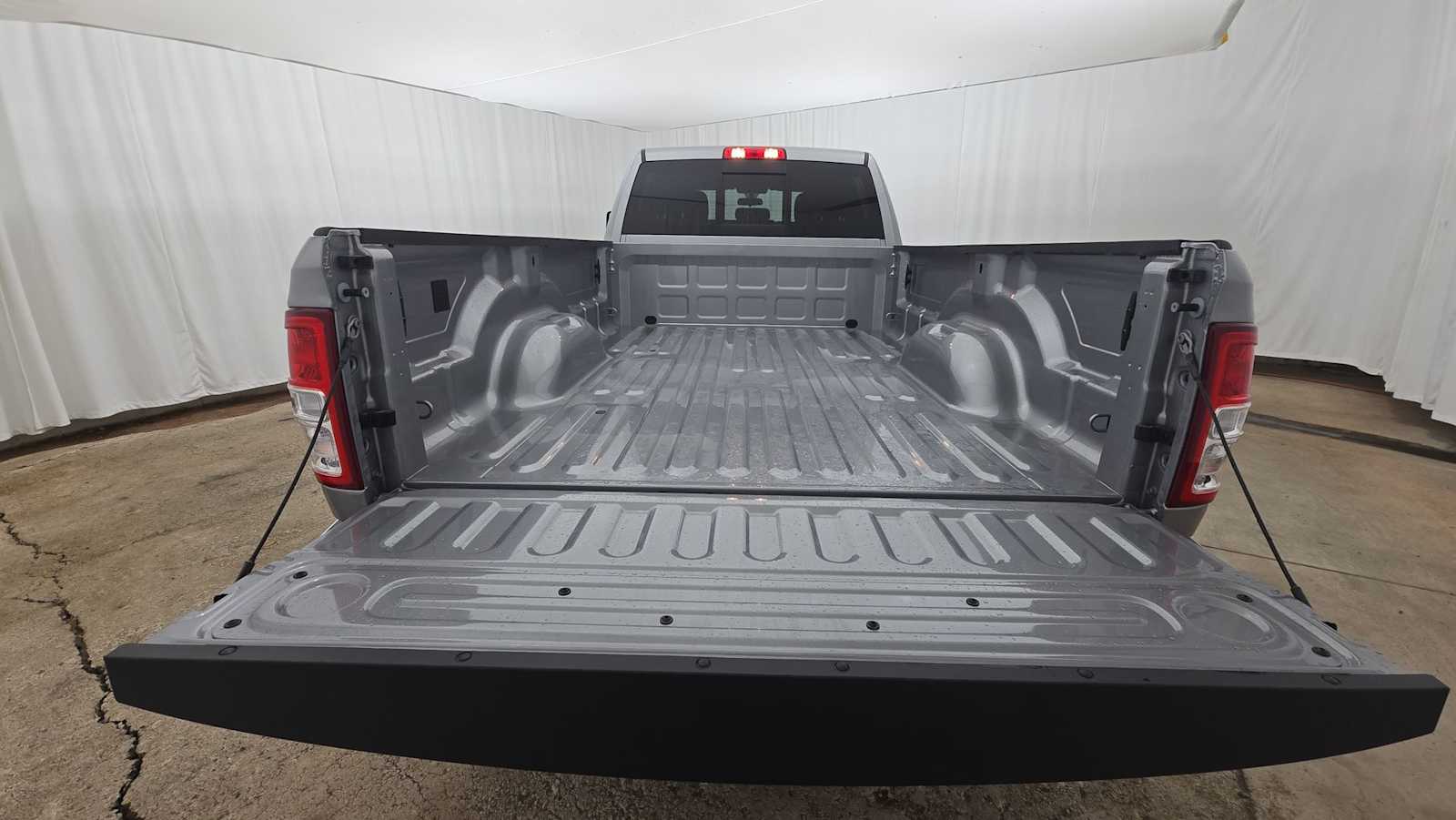 2024 Ram 2500 Tradesman 4x4 Crew Cab 8 Box 26